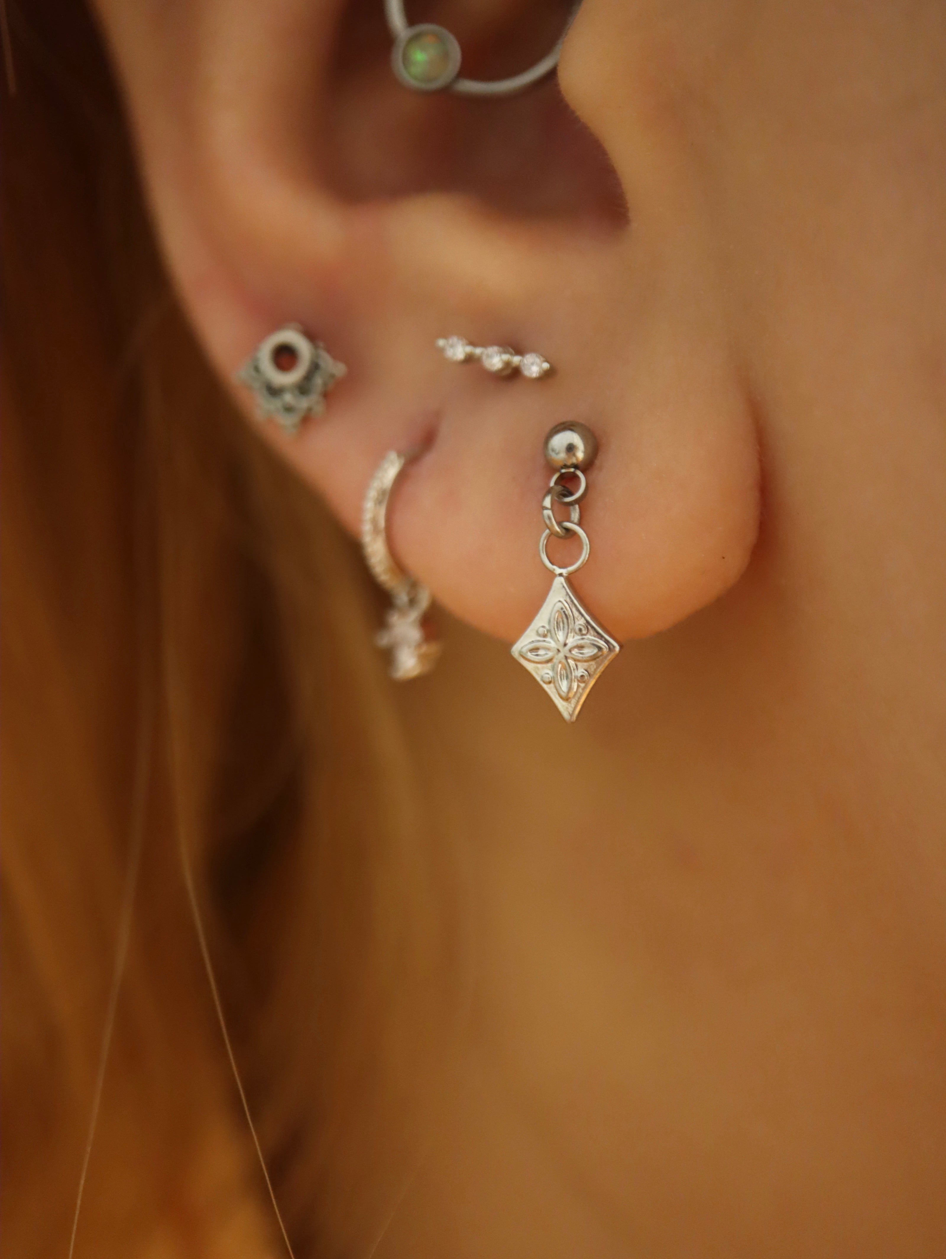 Drop dangling surgical steel stud earring (1pc)