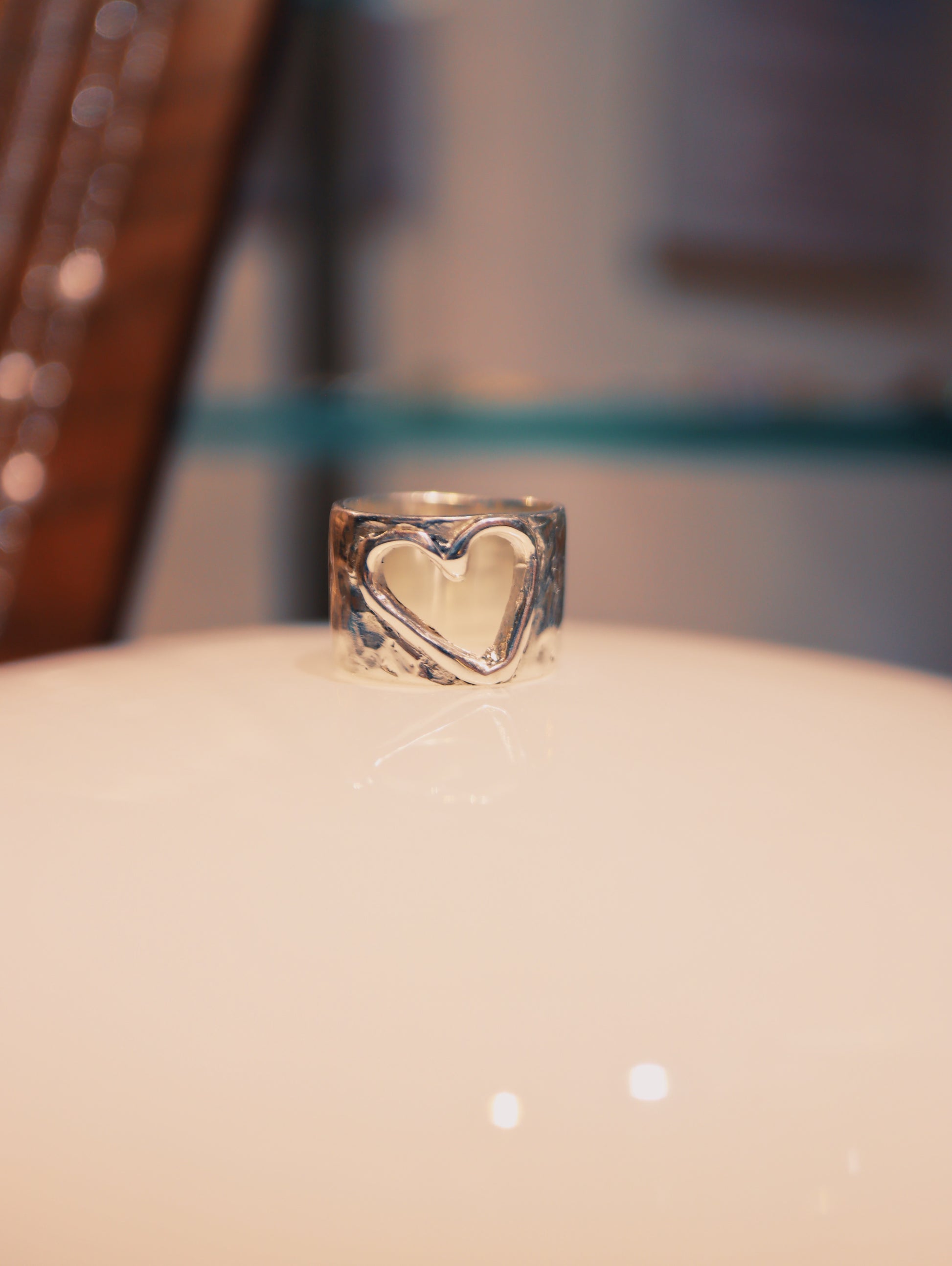 Handcrafted Hollow heart band  925 silver pinky / midi ring