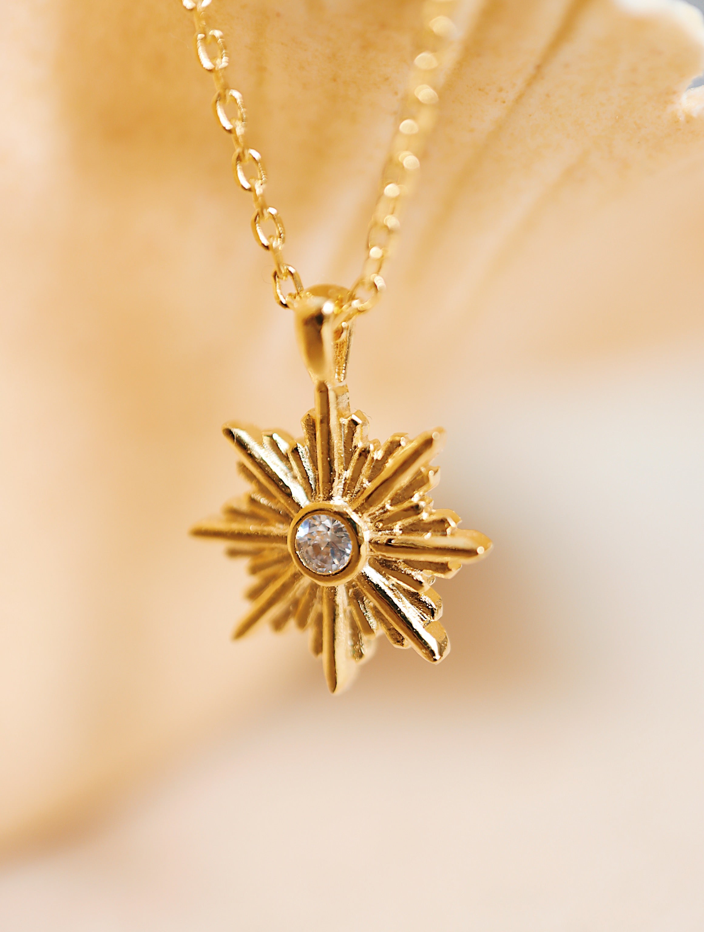 Sparkling sun brass necklace