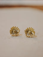 Daisy Bloom Stud Earrings