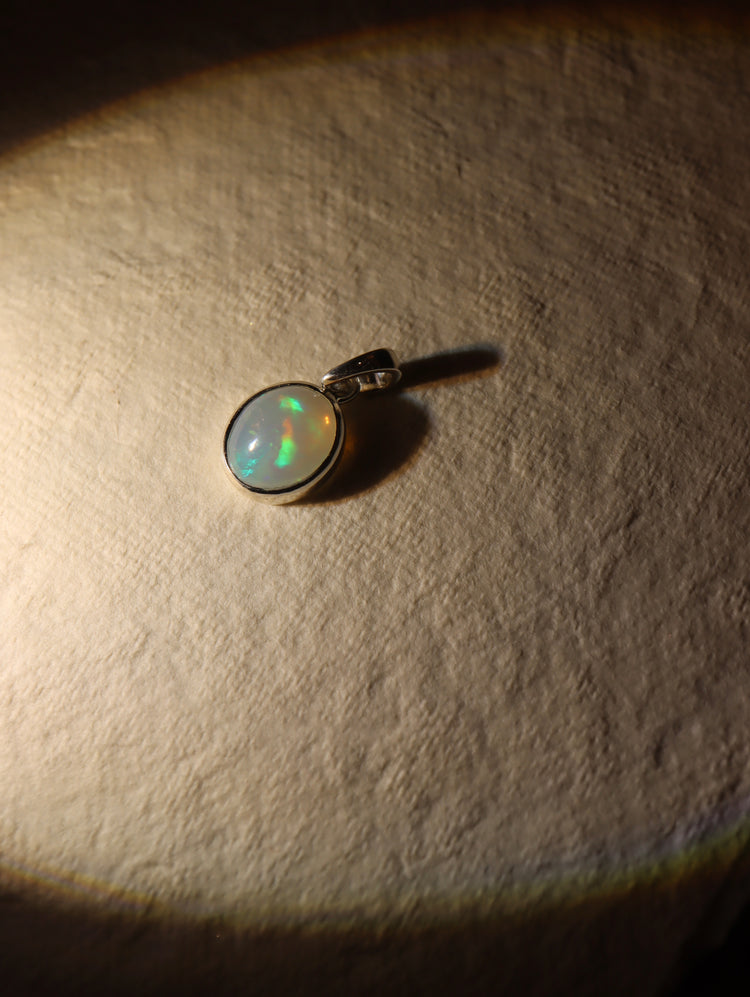 Natural Ethiopian Welo Opal Pendant in 925 Sterling Silver