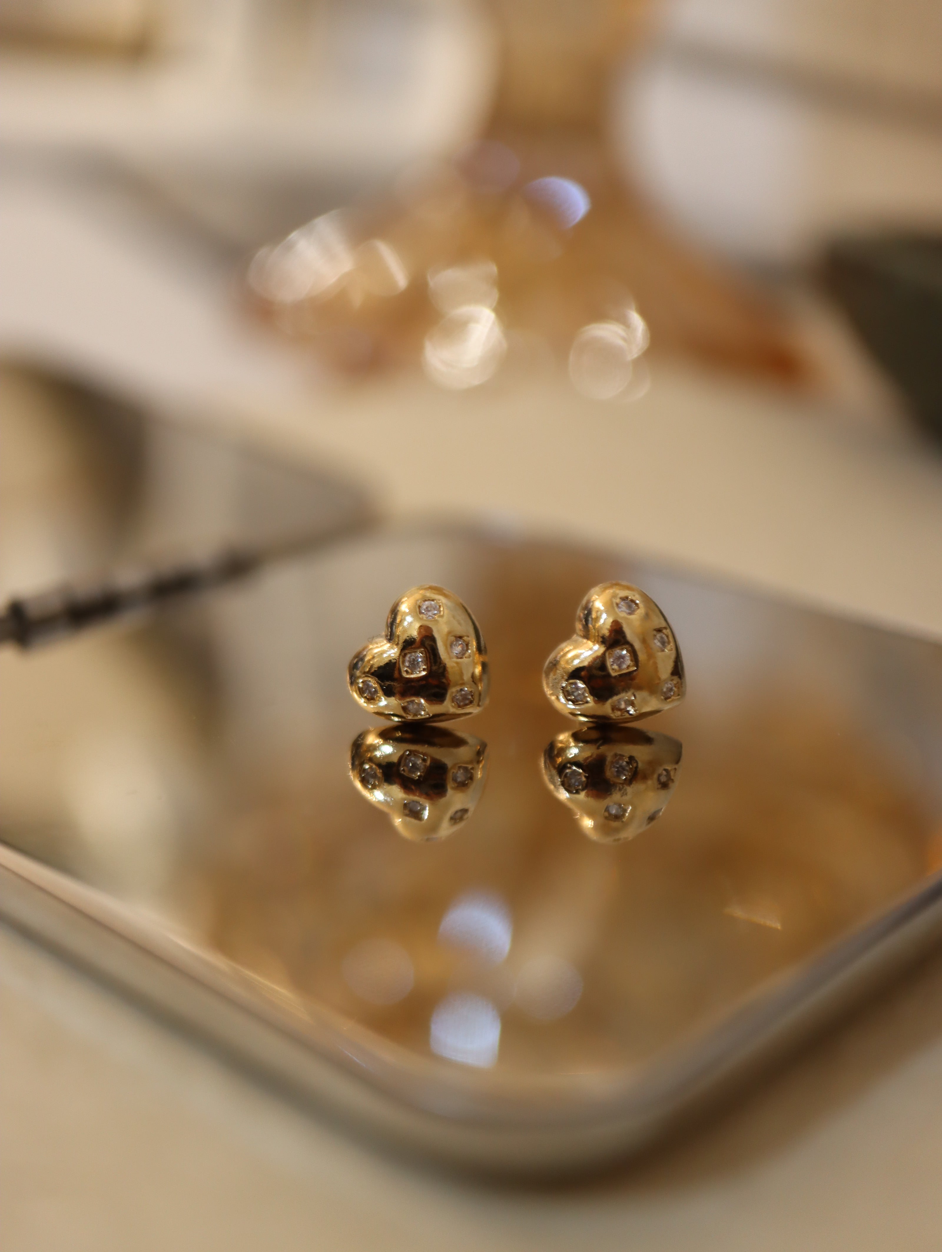 Heart stud earrings