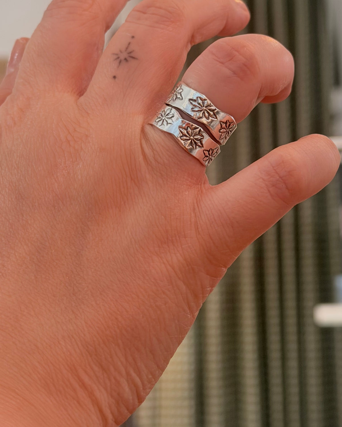 Oxidized Floral Statement 925 Silver Ring