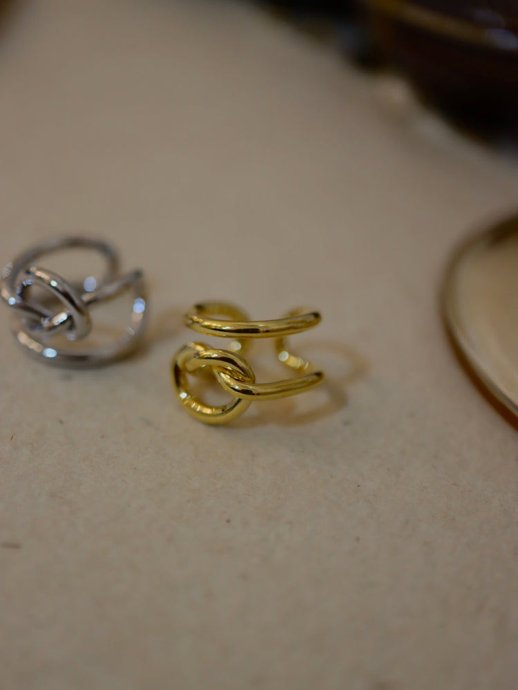 Knot brass Earcuff