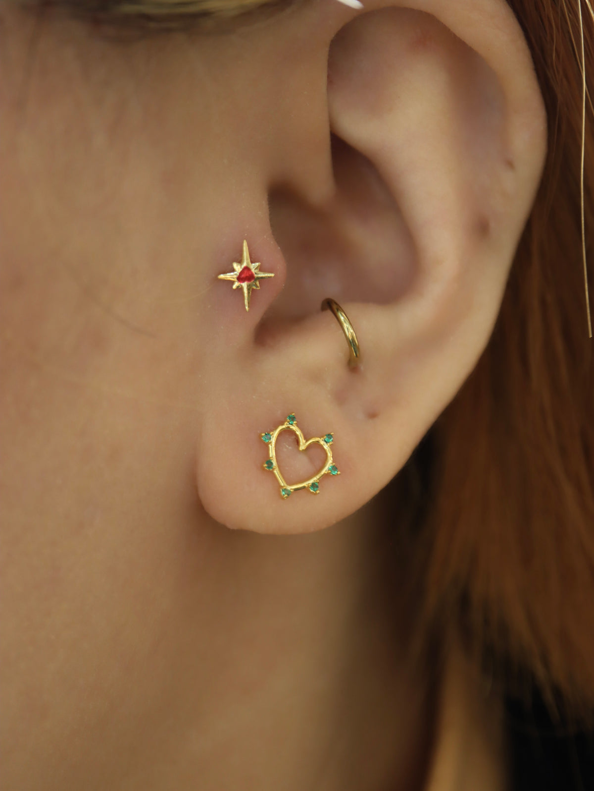 Stud heart earrings