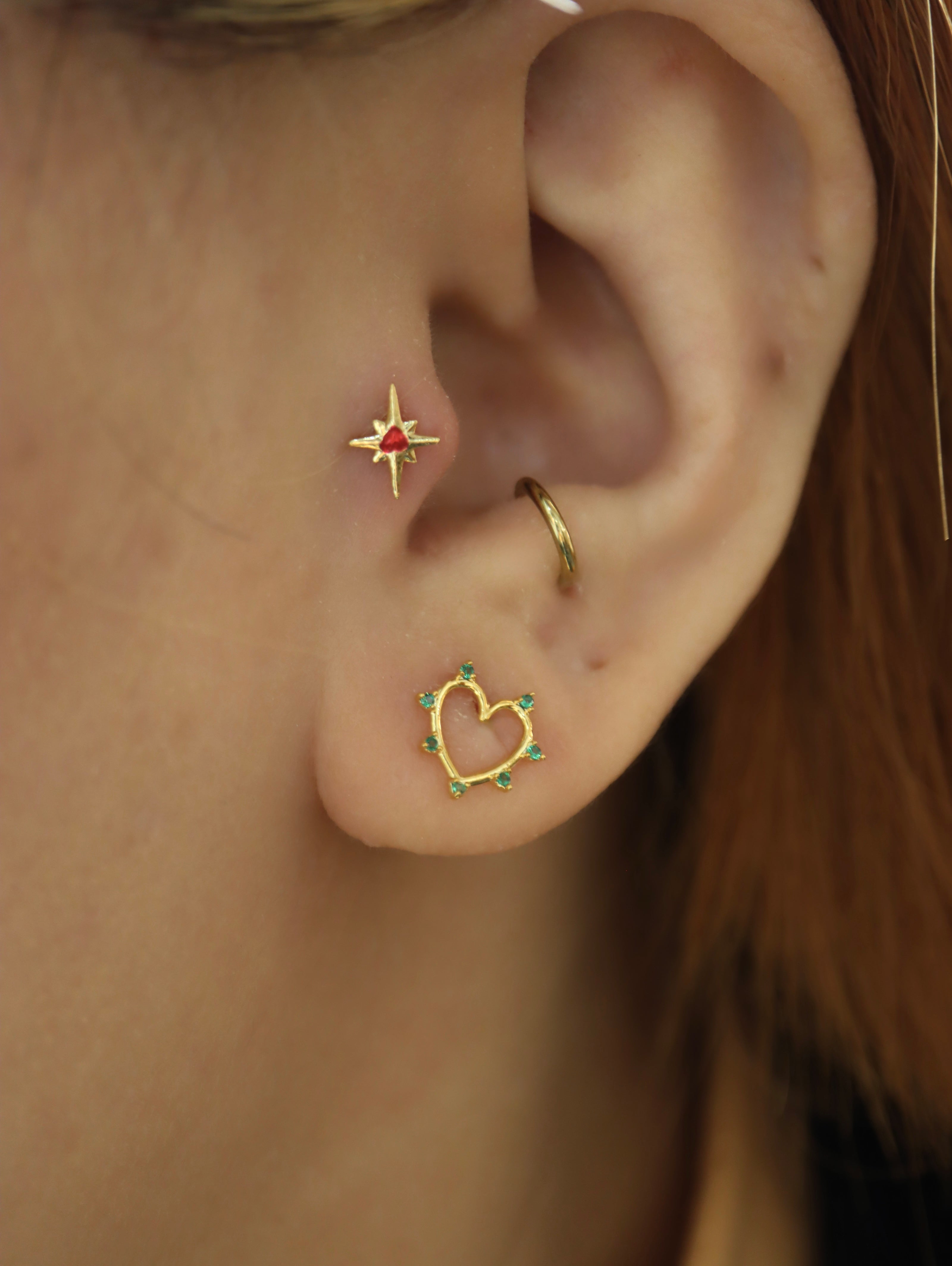 Stud heart earrings