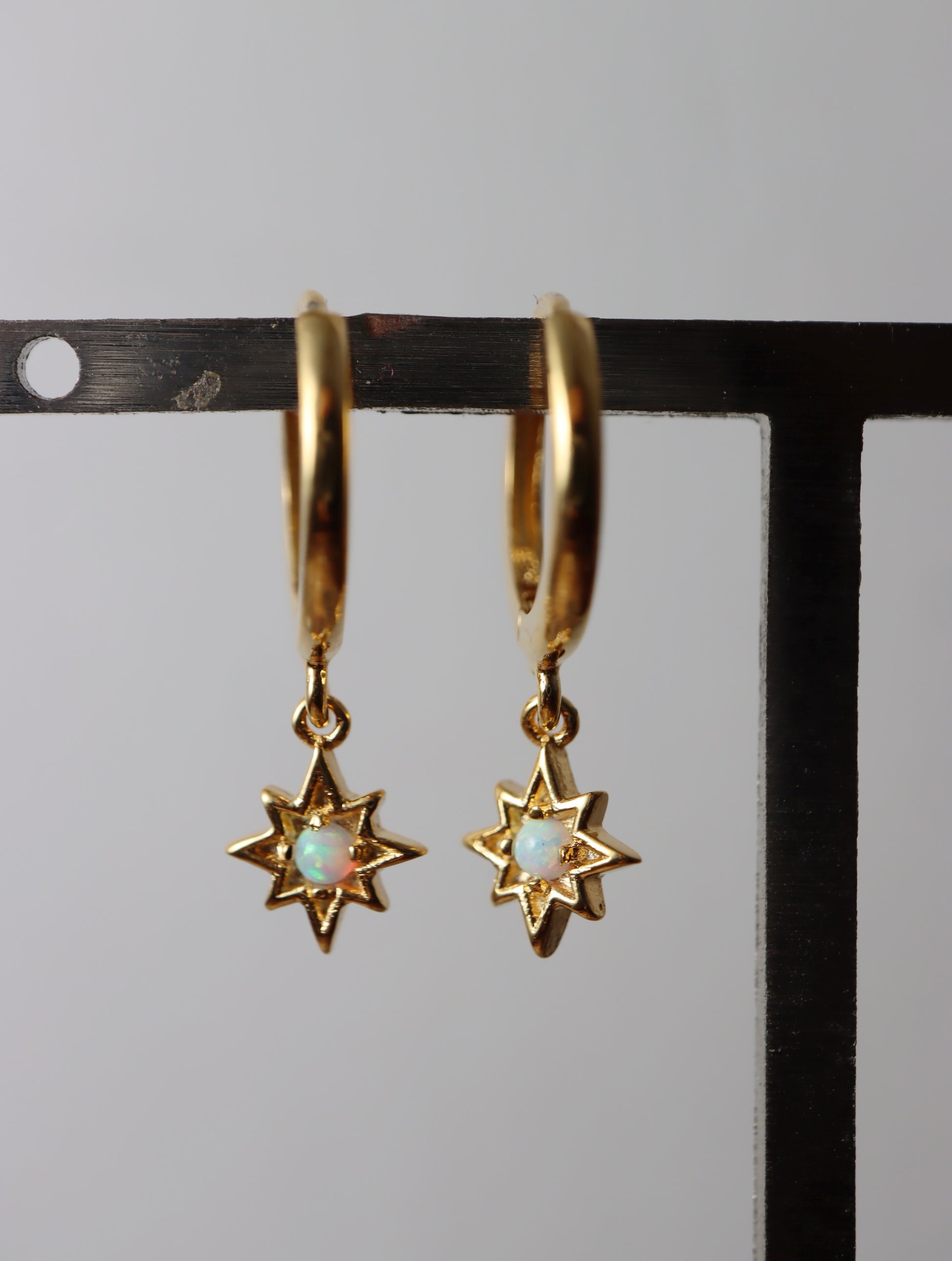 Starburst opal s925 hinge hoop earrings