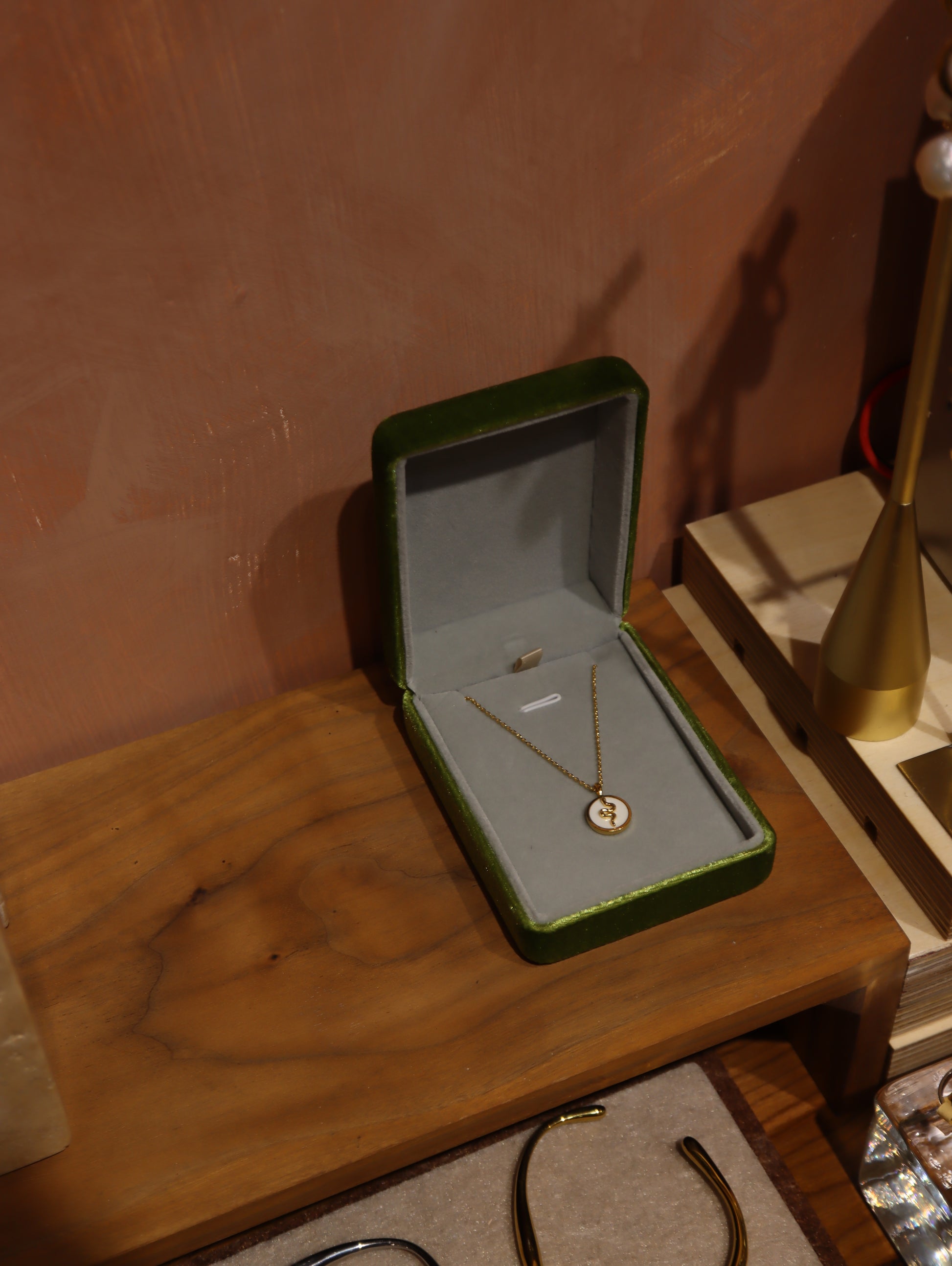 Green Velvet Ring/Earring Gift Box