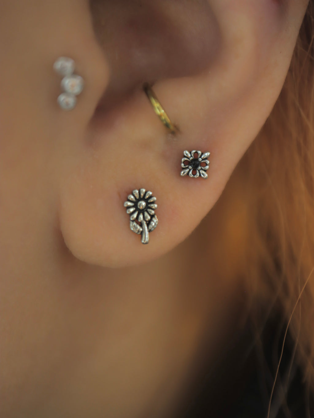 Sun flower stud surgical steel 316L earring