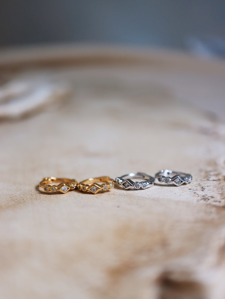 Silver925 cz huggie hoop earrings