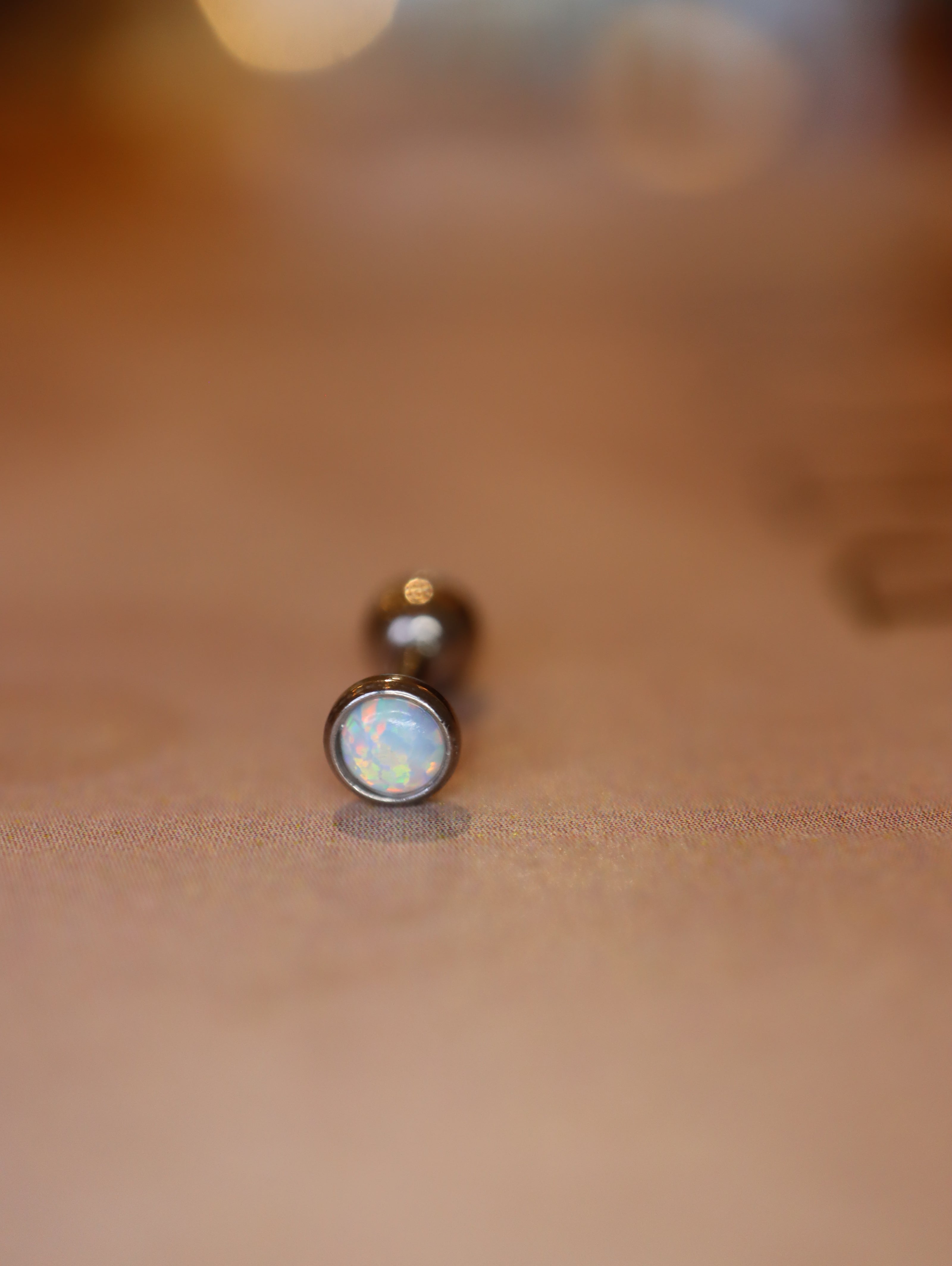 Resin Opal round stud Surguval Steel Piercing (1pc)