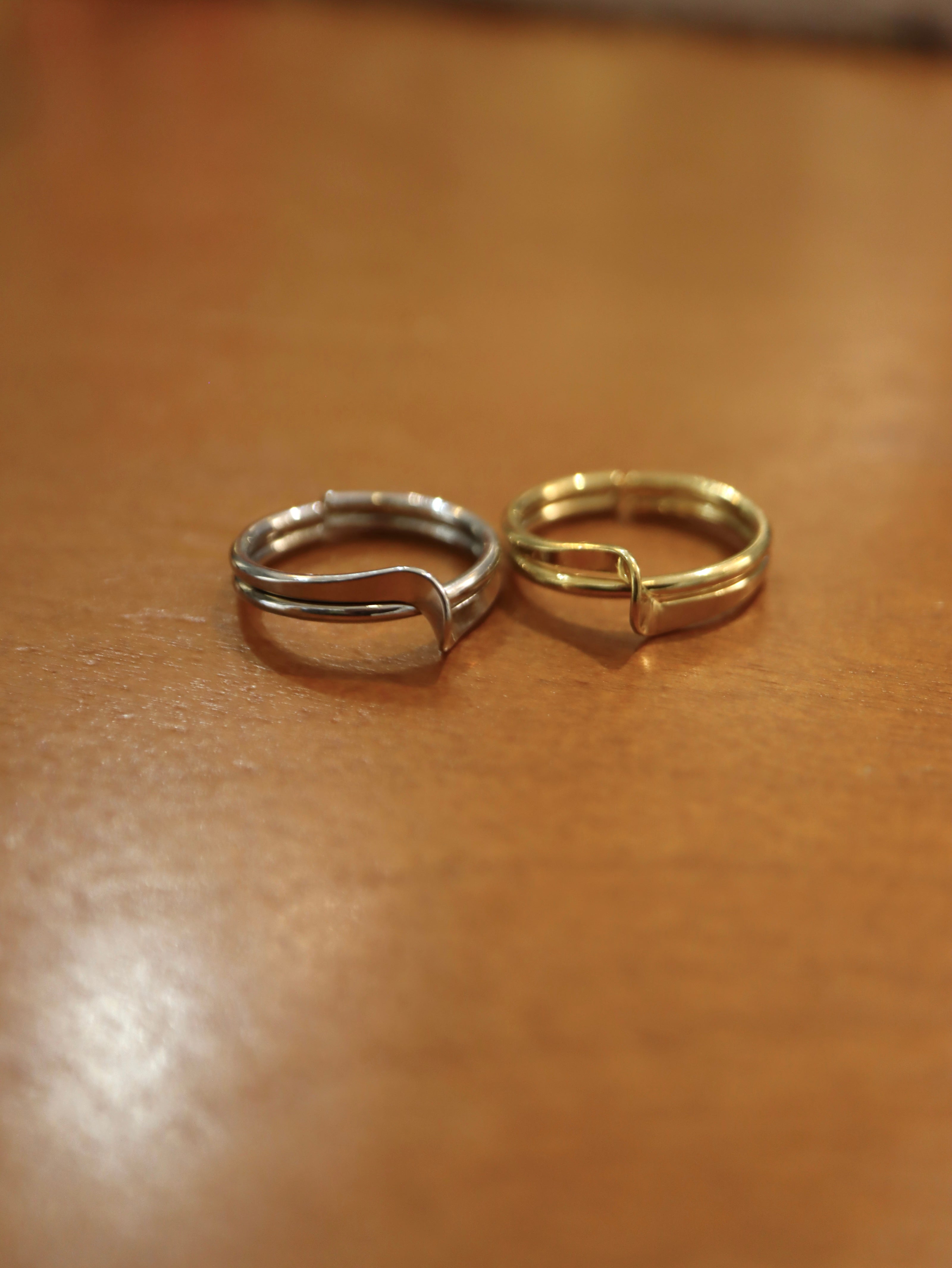 Wave & twist open size ring