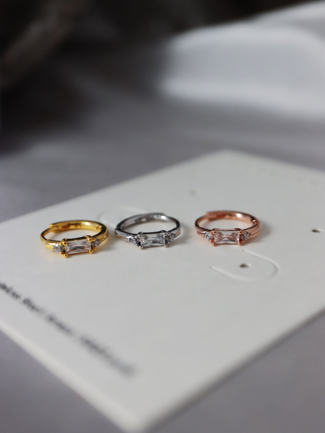 Silver925 cz hinged hoop earrings