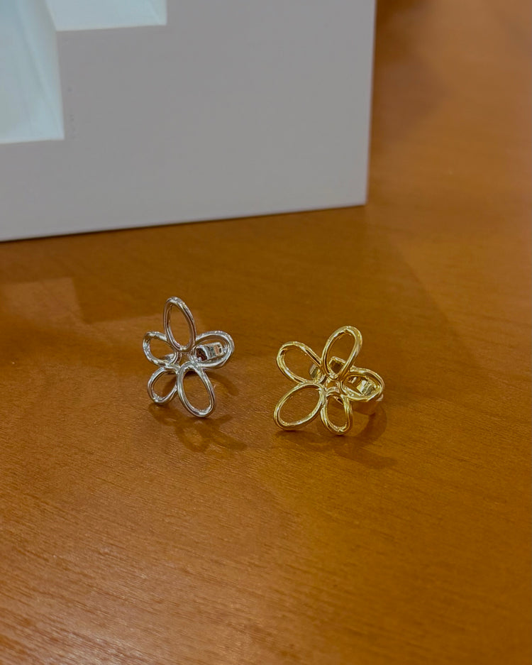 Floral Earcuff
