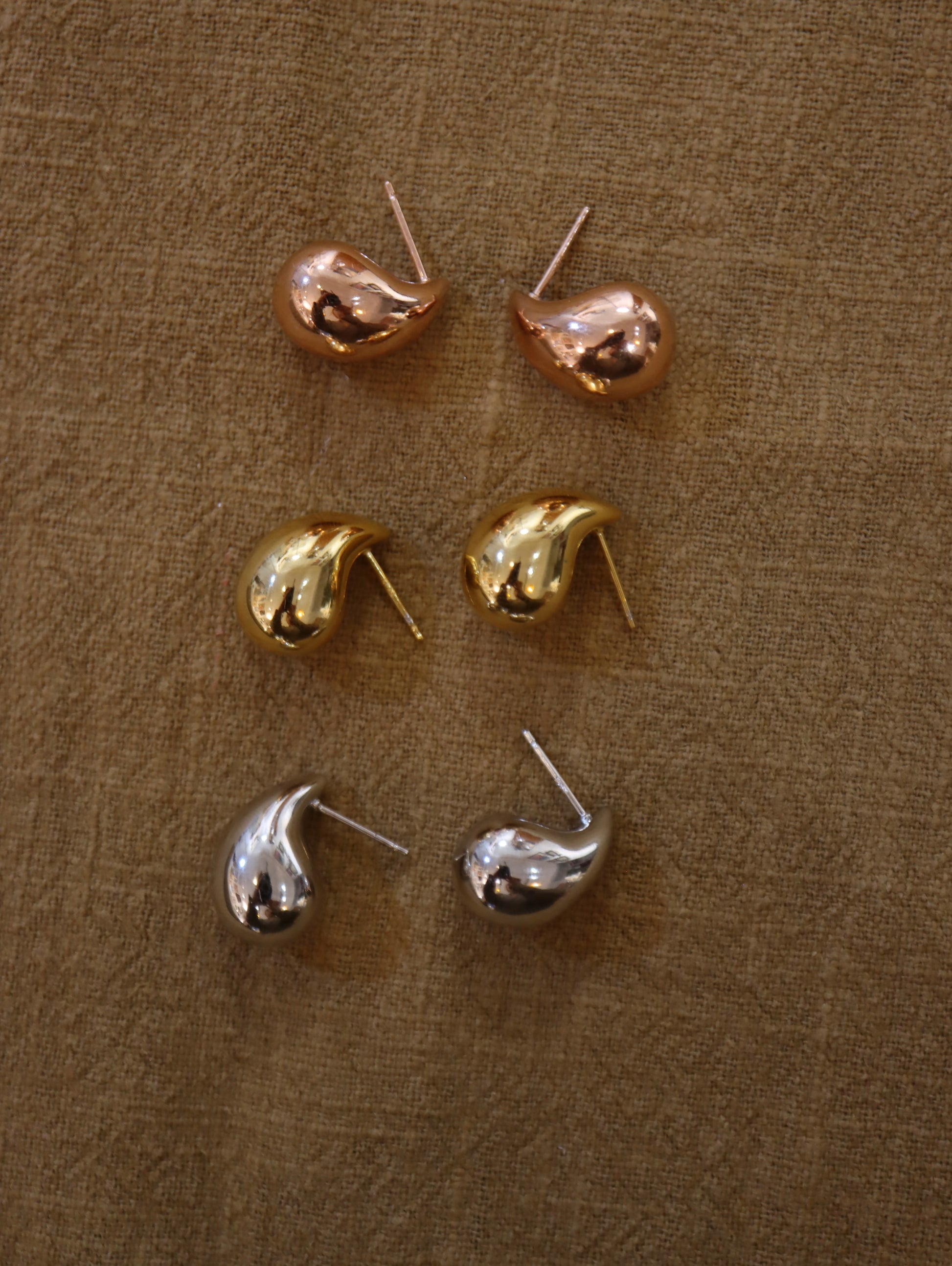 Waterdrop brass earrings