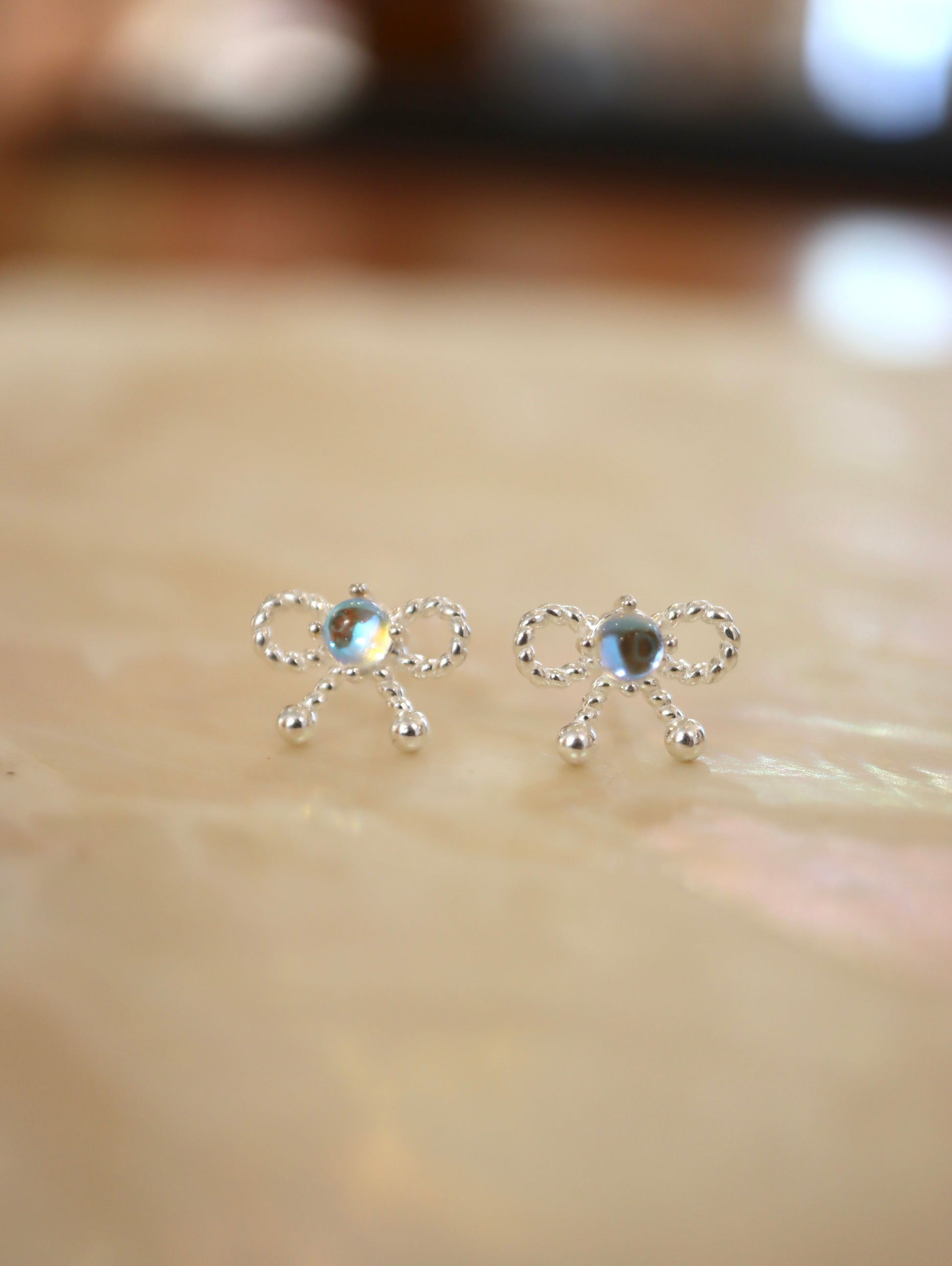 Azure ribbon 925 silver earrings