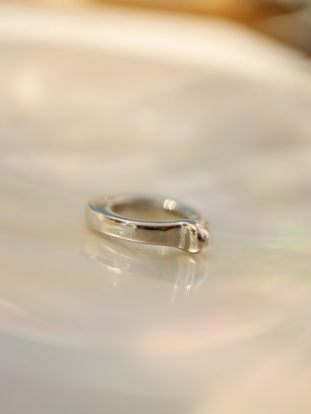 Cz sparkle earclip
