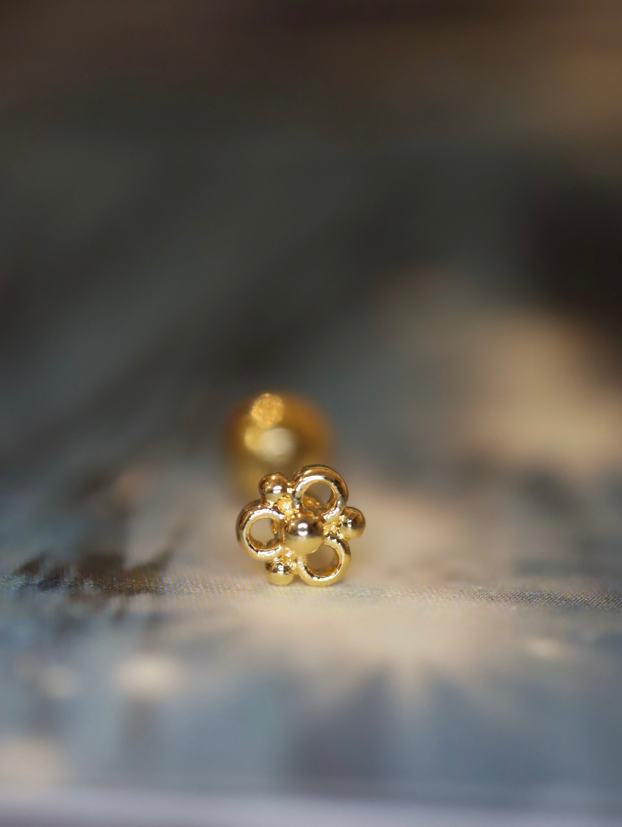 Lattice Mini Stud Surgical Steel Piercing (1pc)