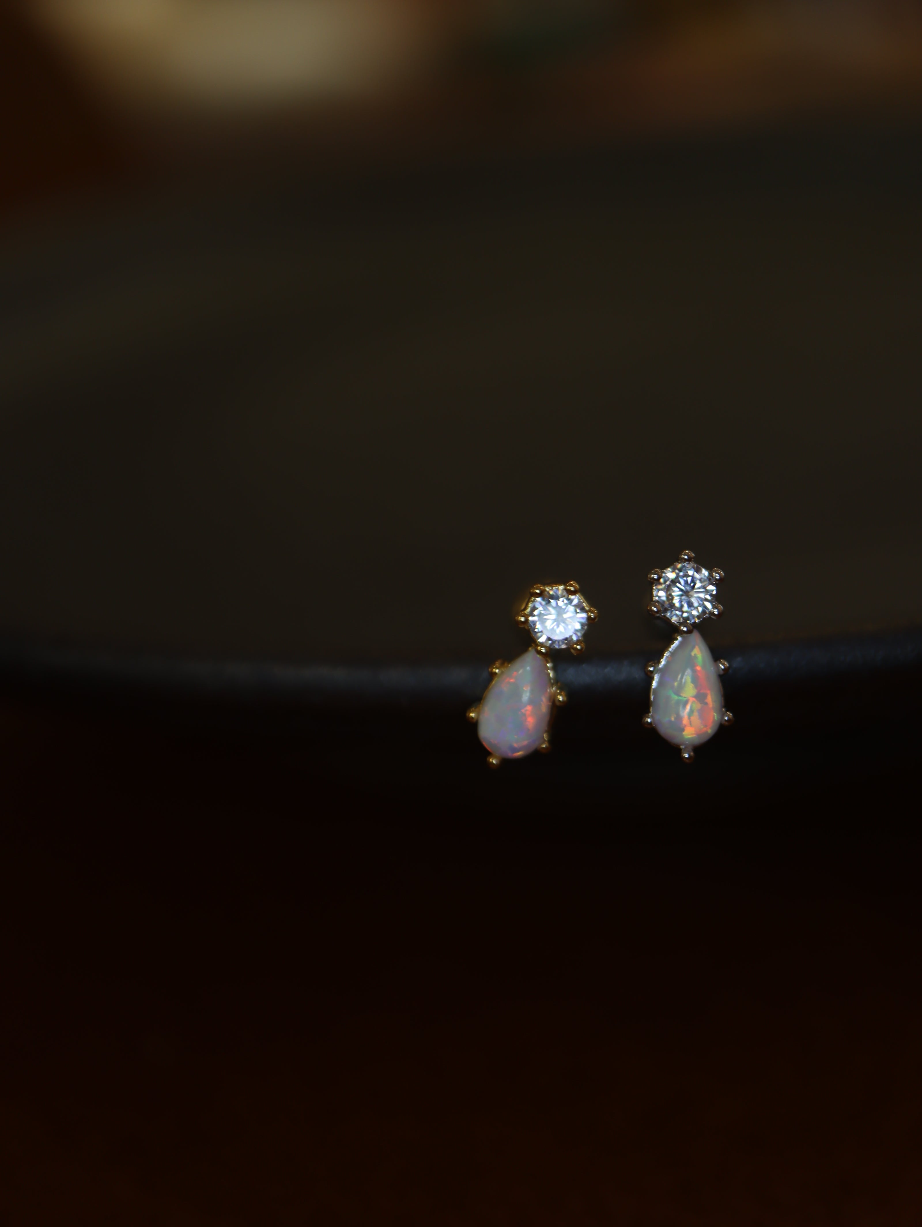Aura Teardrop Opal Stud 925 silver earrings