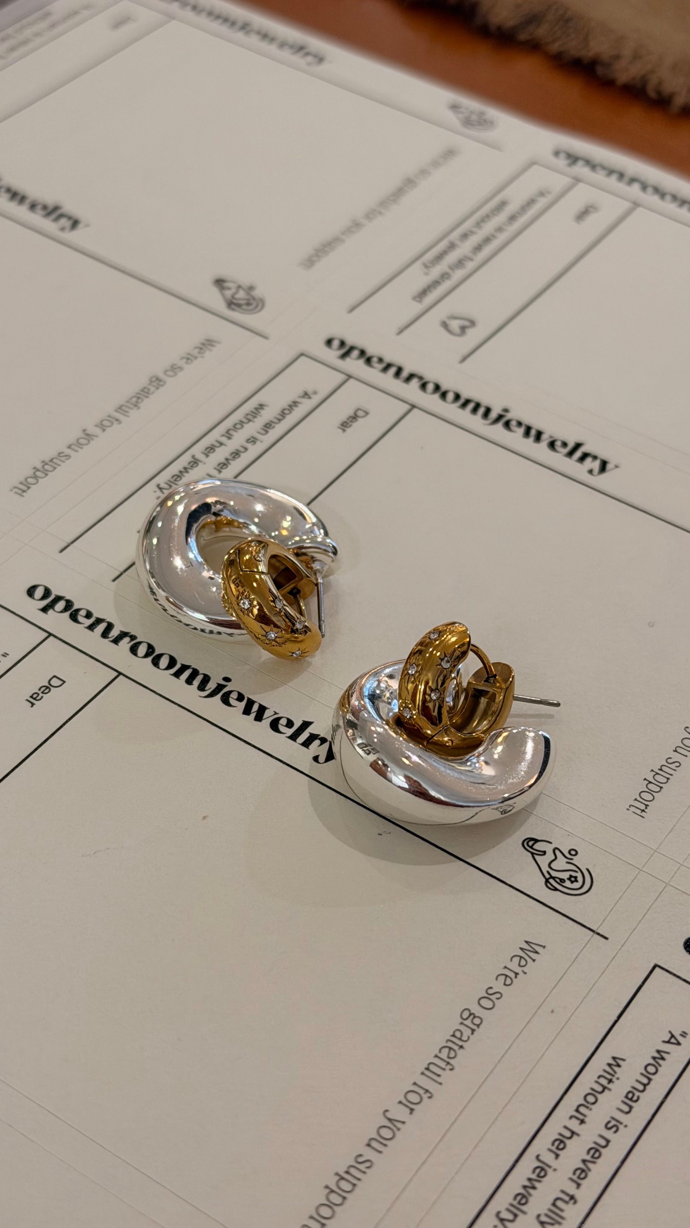 Classic Bold Hoop Earrings