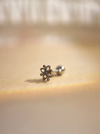 Lilia Open-Petal Stud Unisex Surgical Steel earring (1pc)