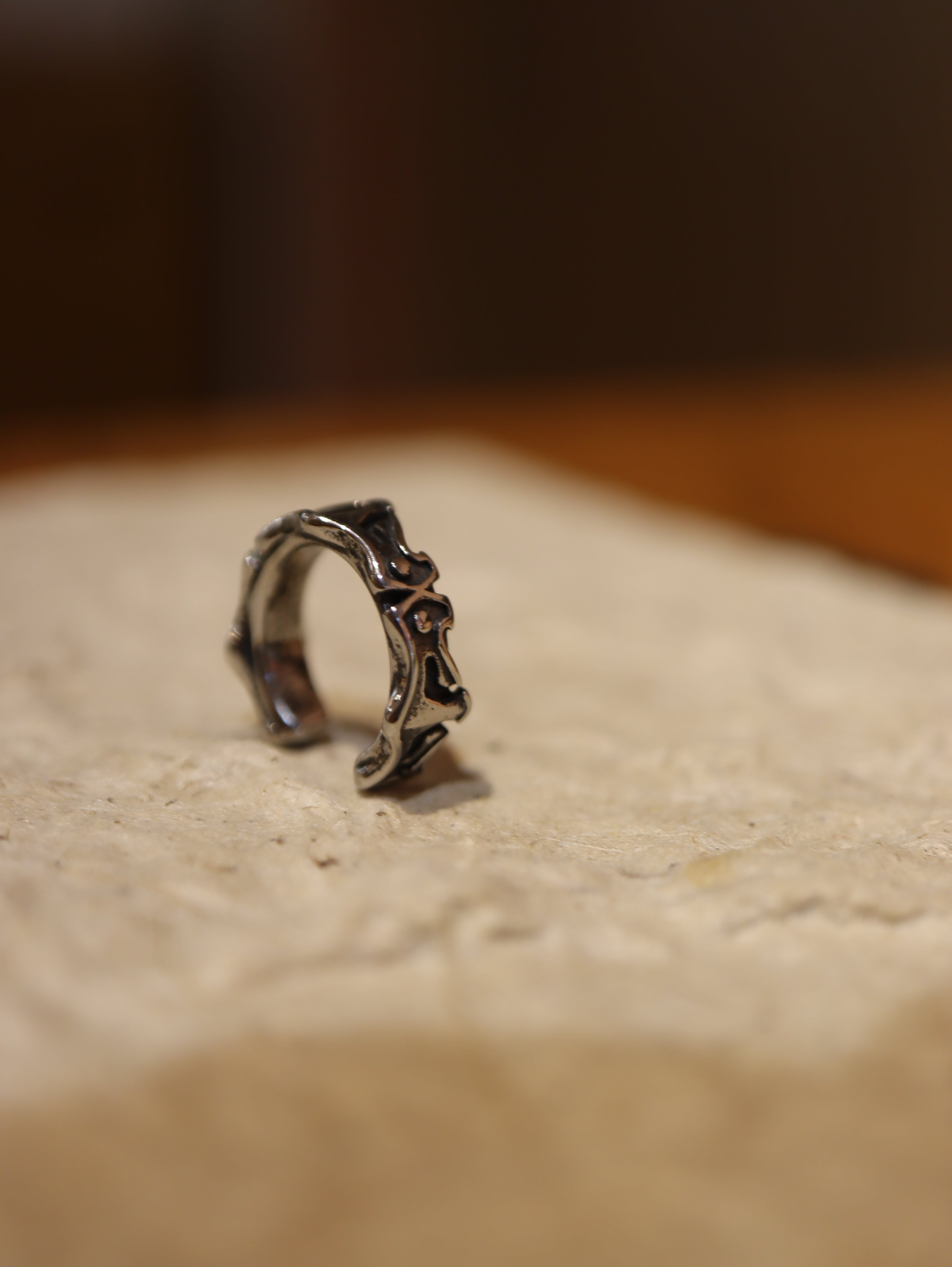 Unisex surgical steel Earcuff