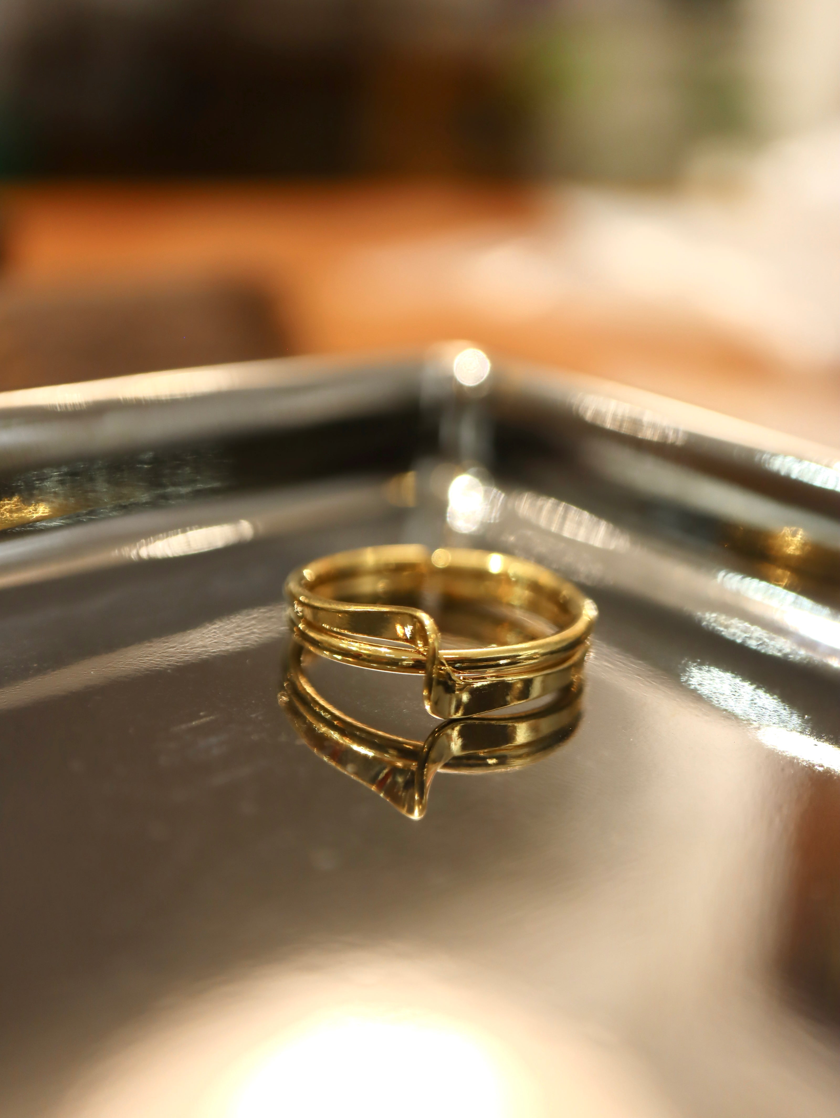 Wave & twist open size ring