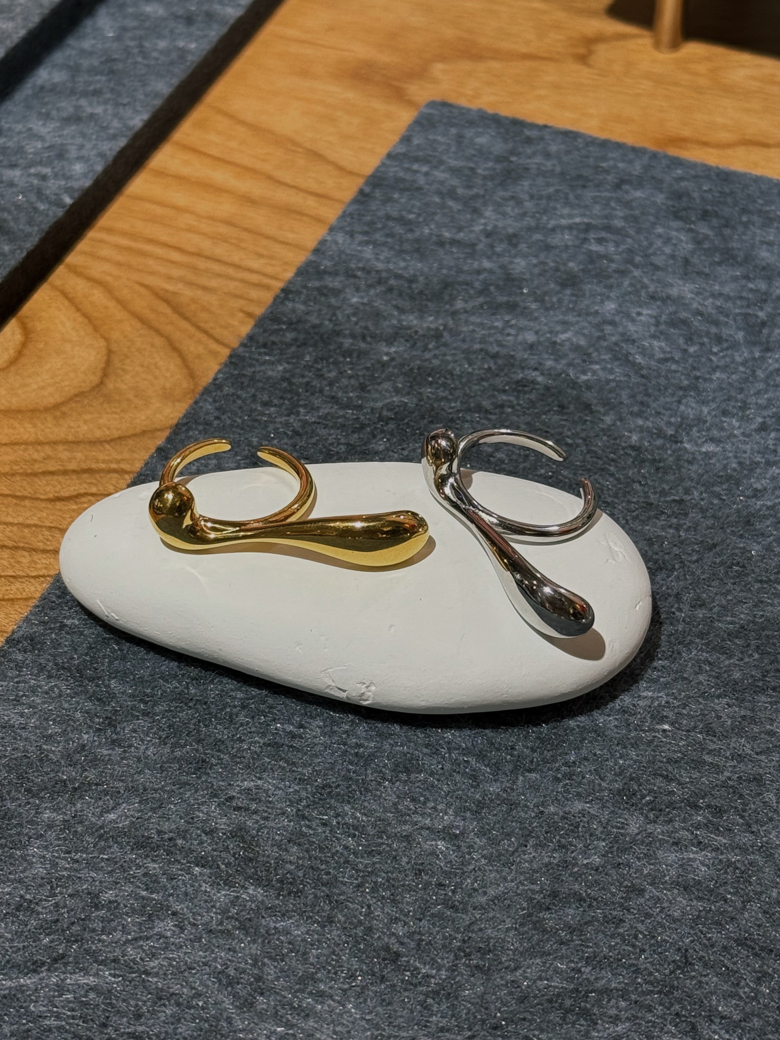 Stainless steel line adjustable ring