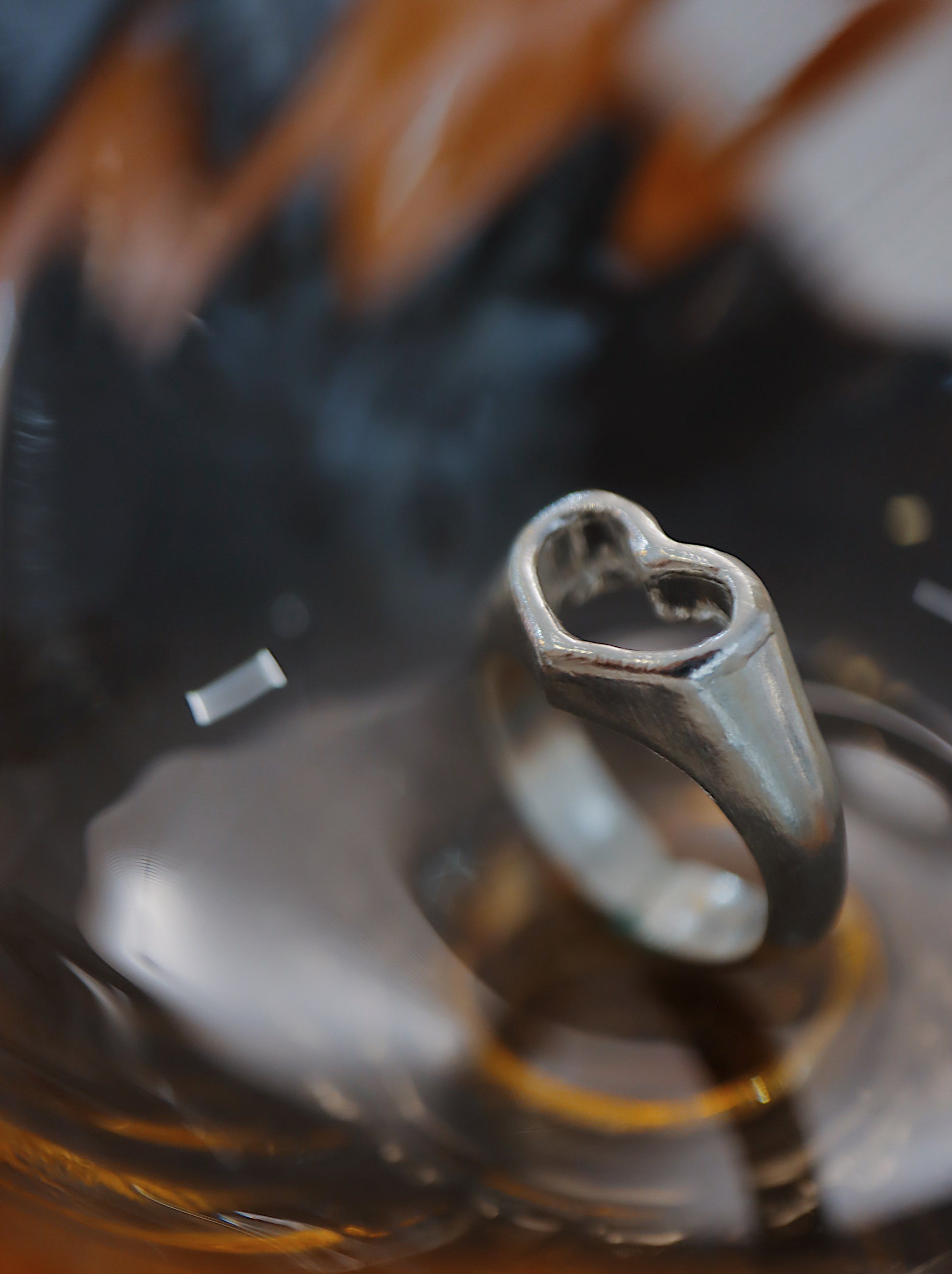 Silver925 hallow heart ring (free size)