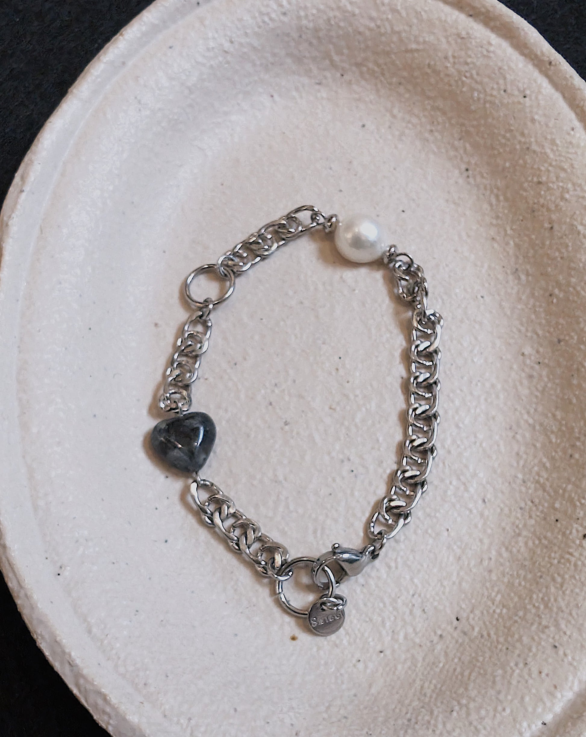 Heart & pearl stainless steel bracelet