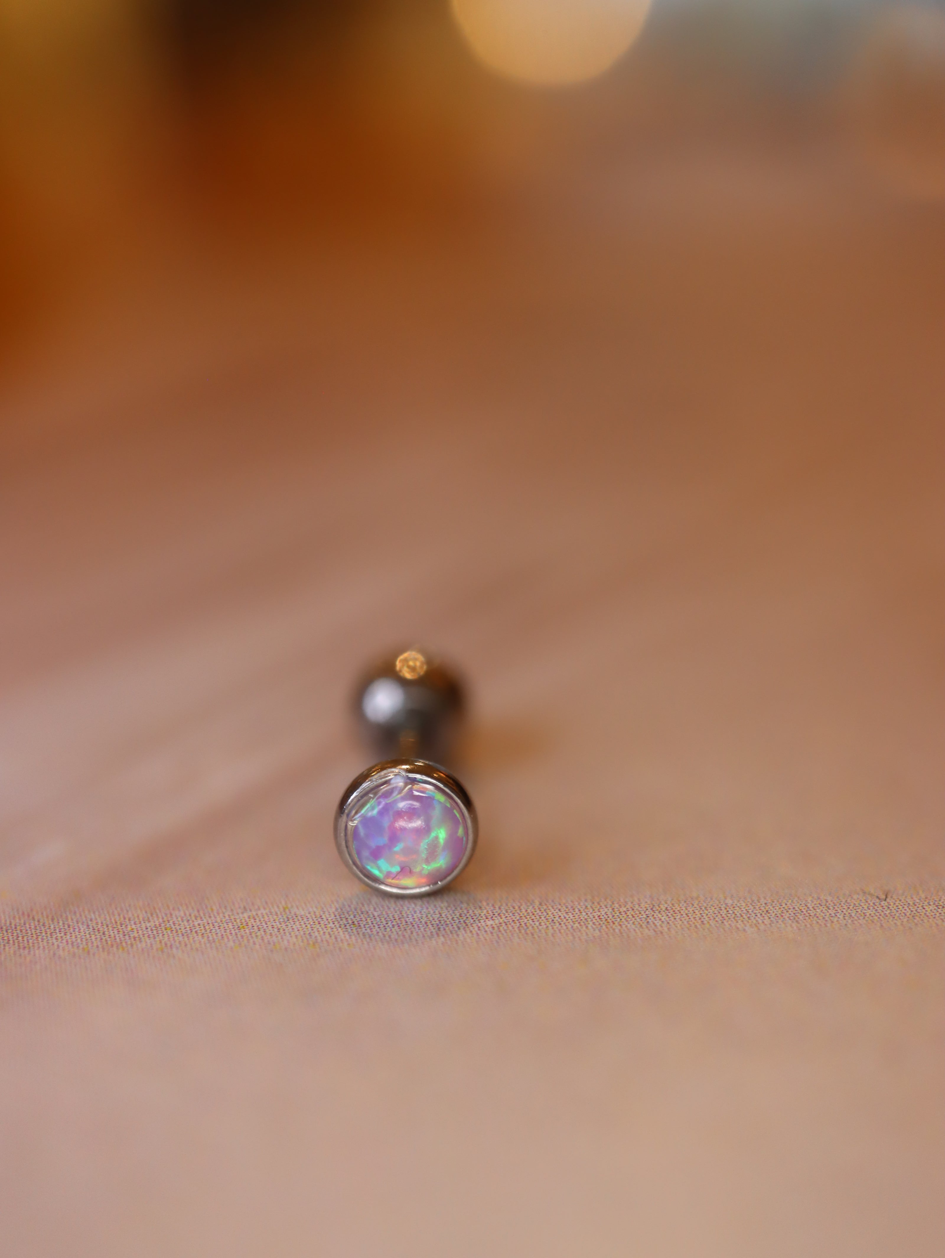 Resin Opal round stud Surguval Steel Piercing (1pc)
