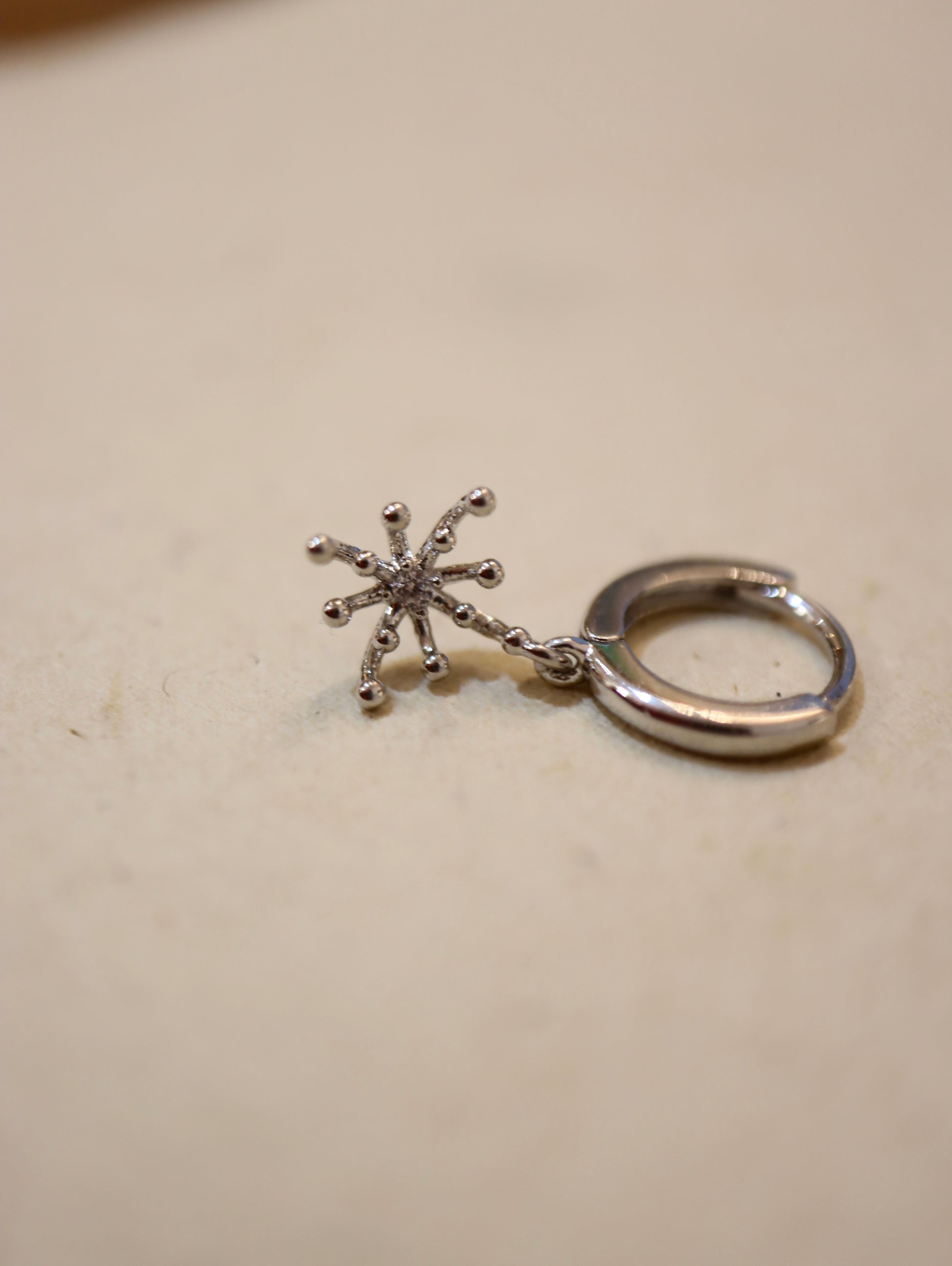 Starburst 925 silver hoop earrings