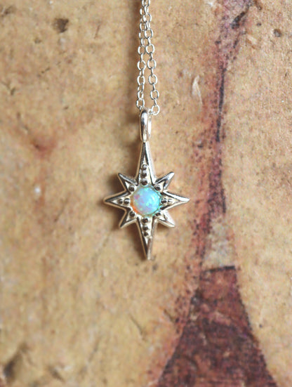 Silver925 starburst opal necklace