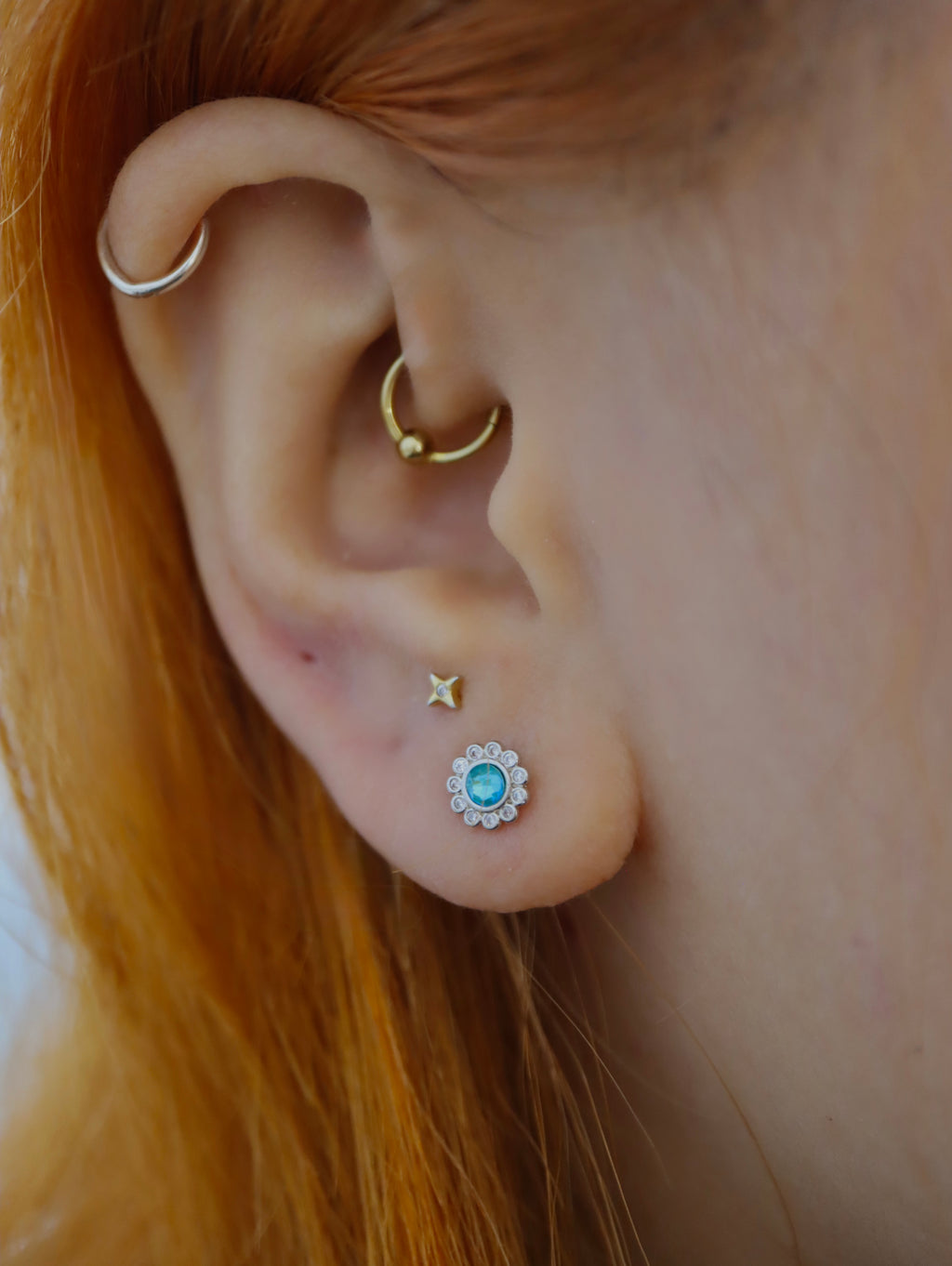 Cz floral surgical steel stud piercing