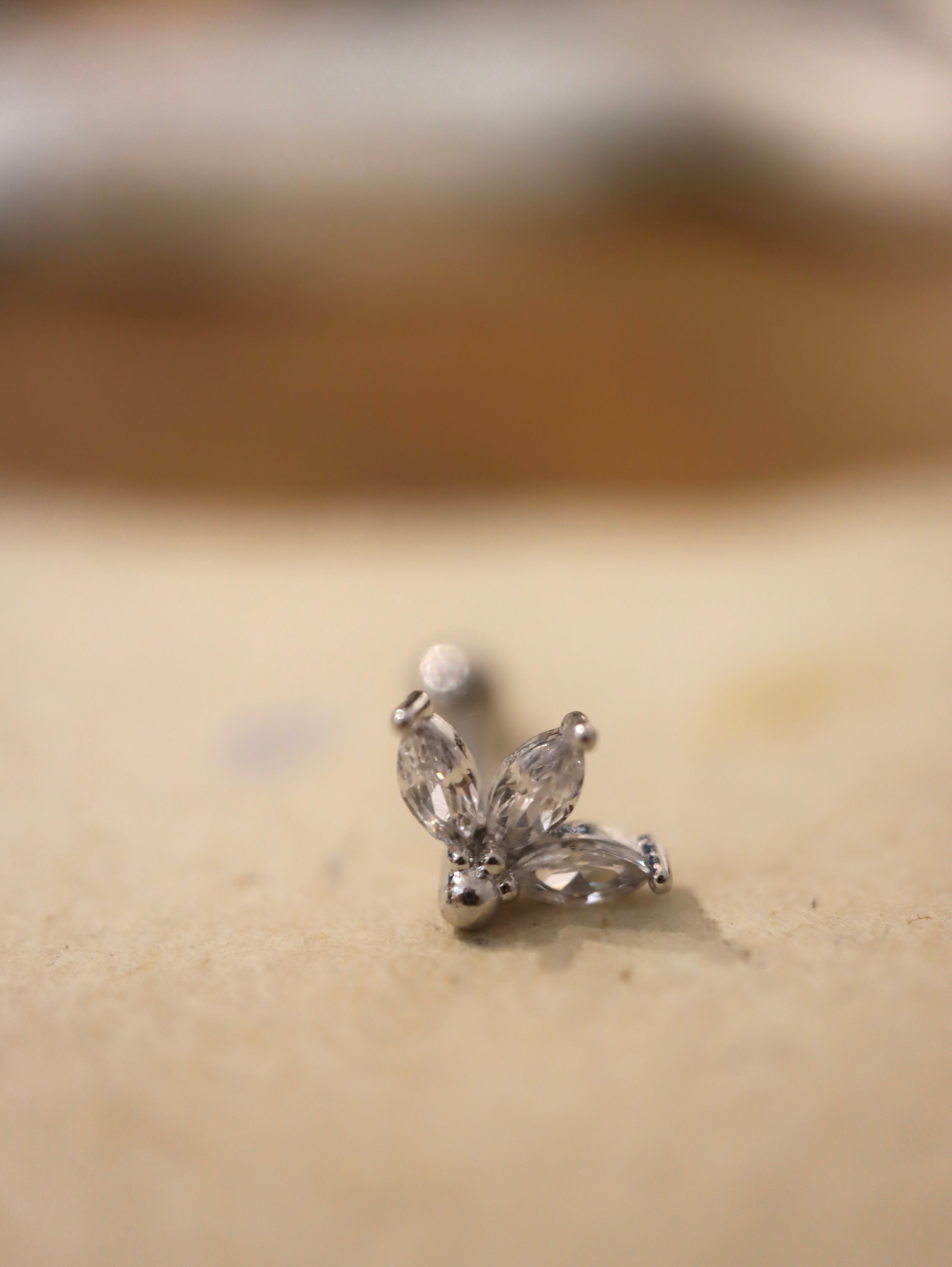 Lyra cz stud piercing 925 silver earring (1pc)