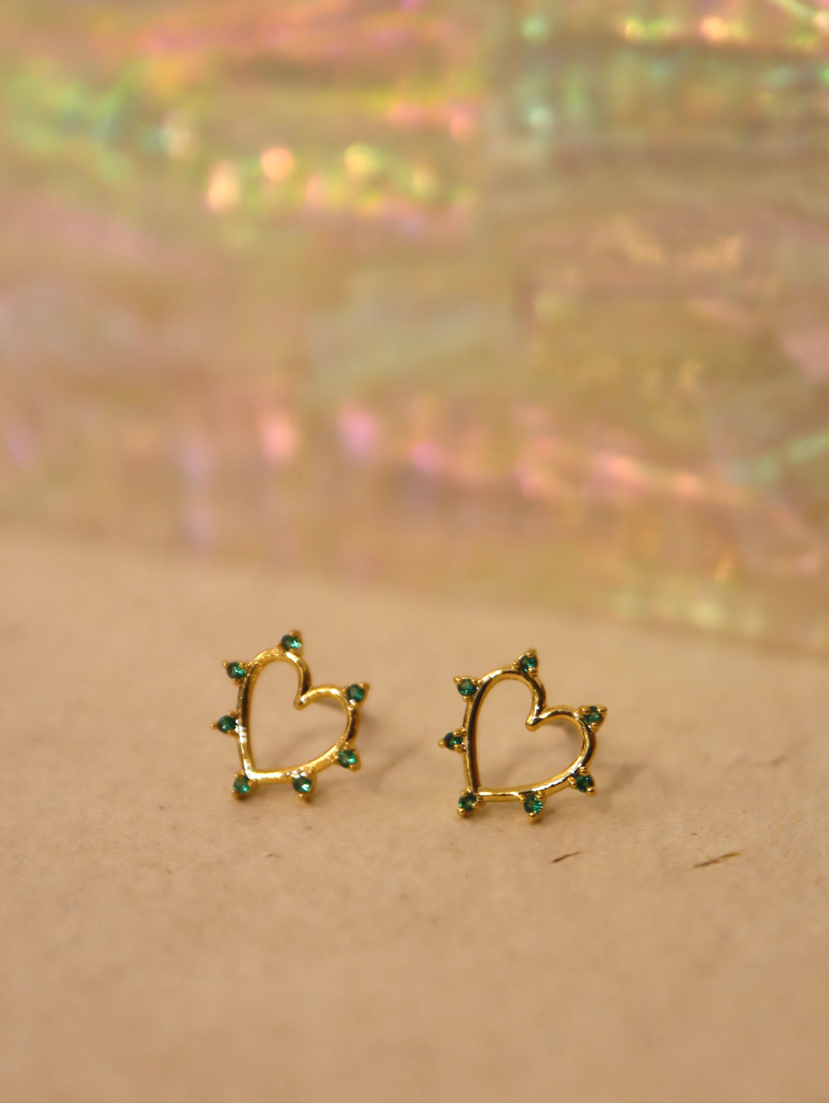 Stud heart earrings