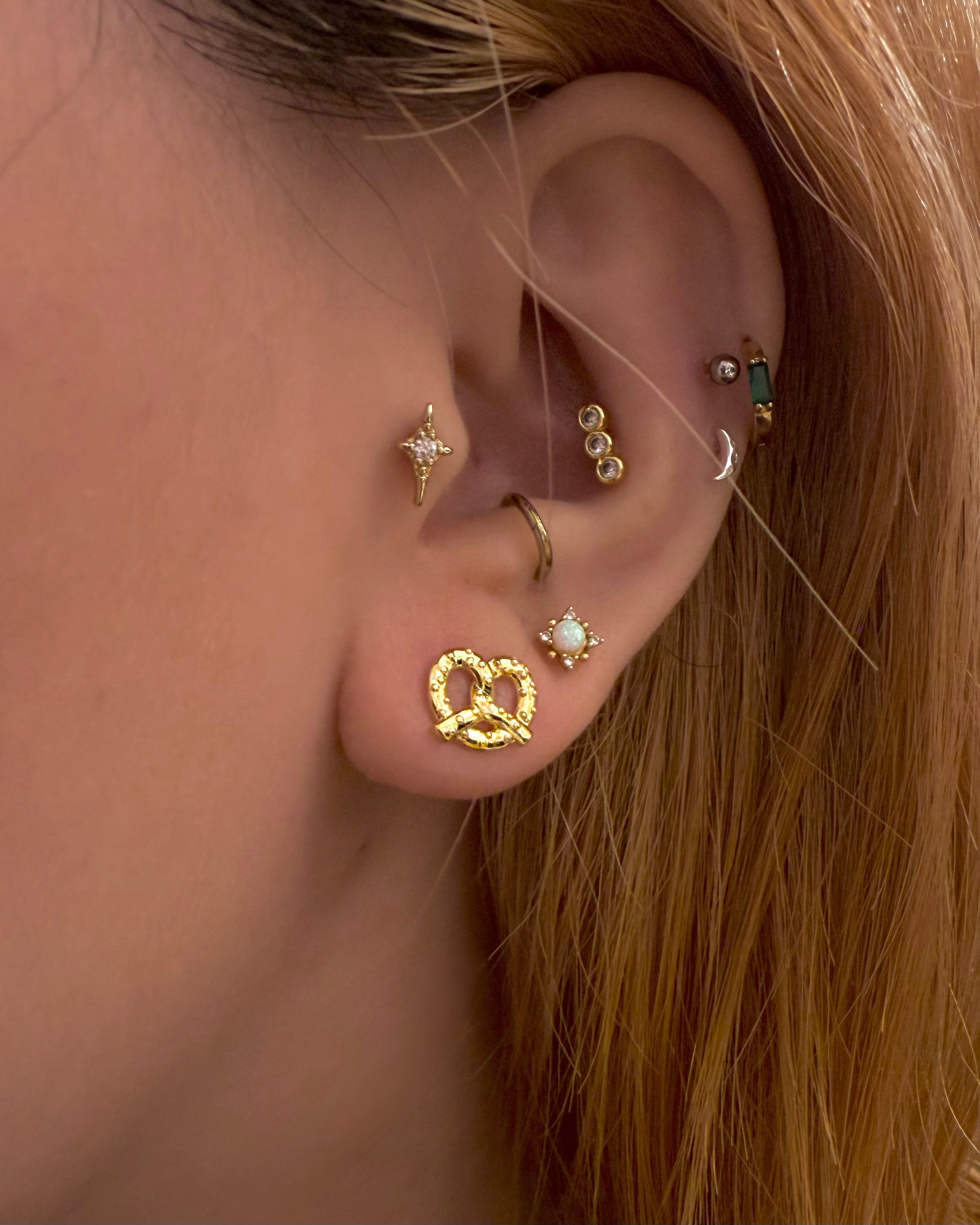 🥨 pretzel brass silver post earrings