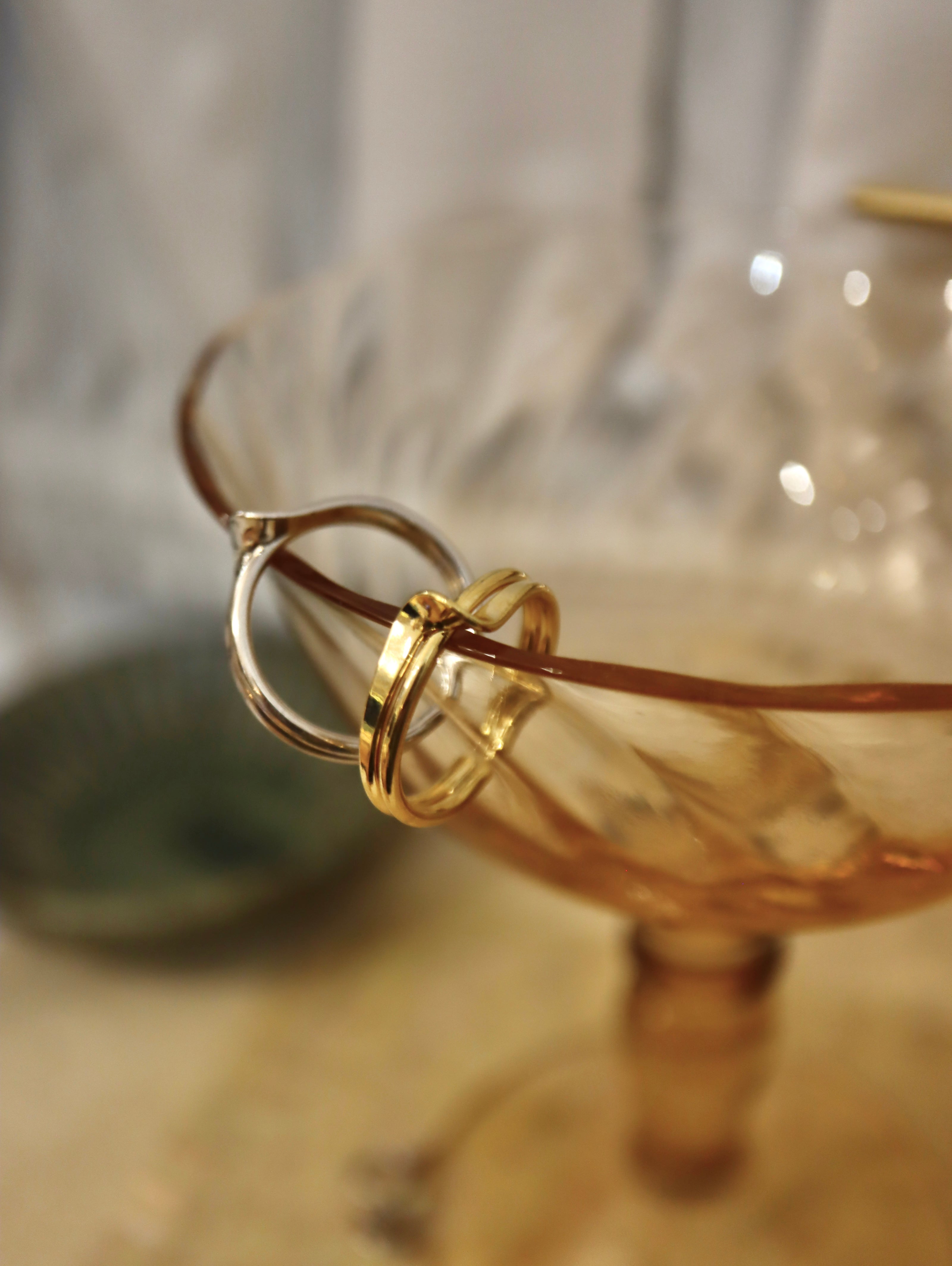 Wave & twist open size ring