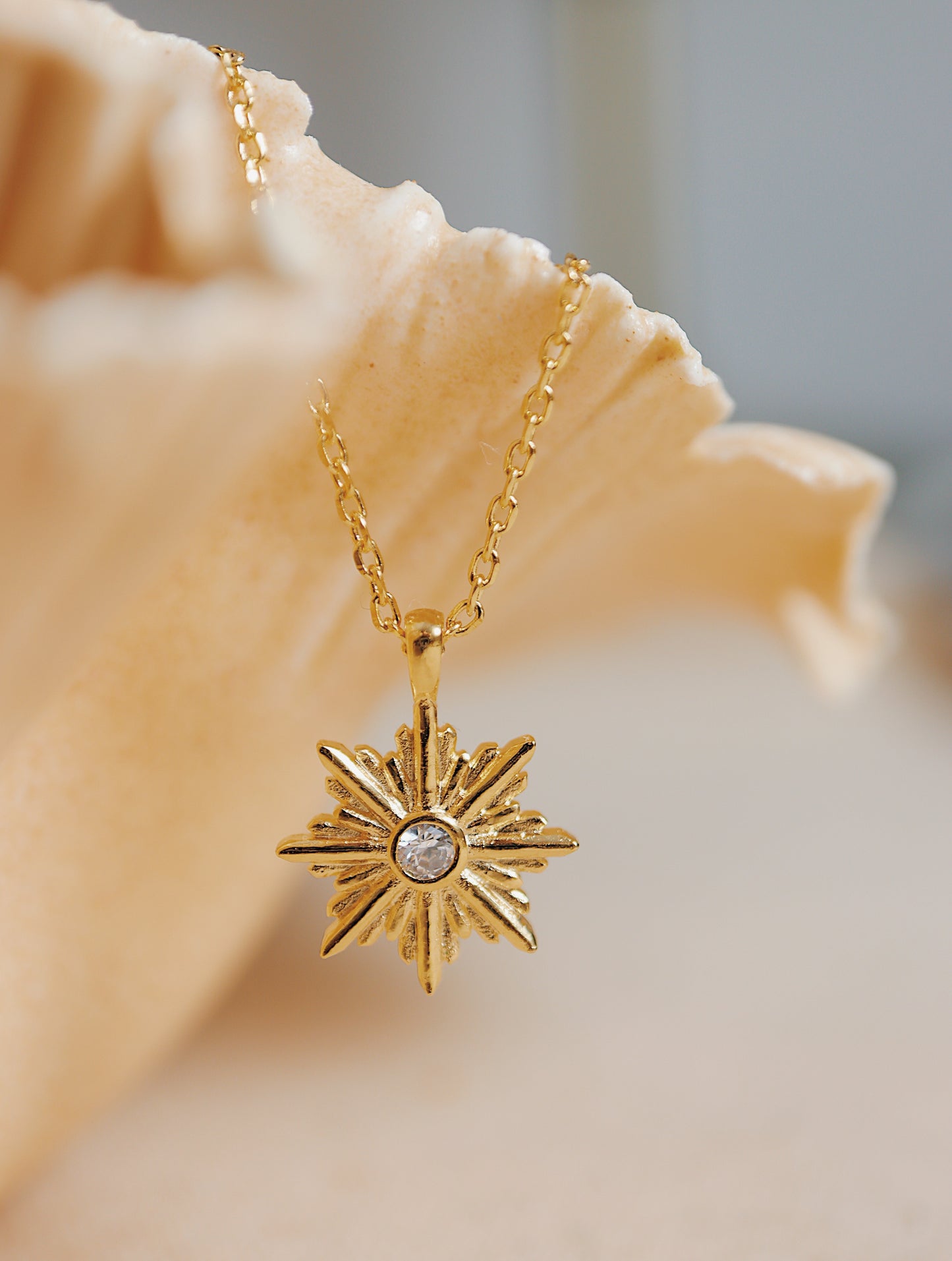 Sparkling sun brass necklace