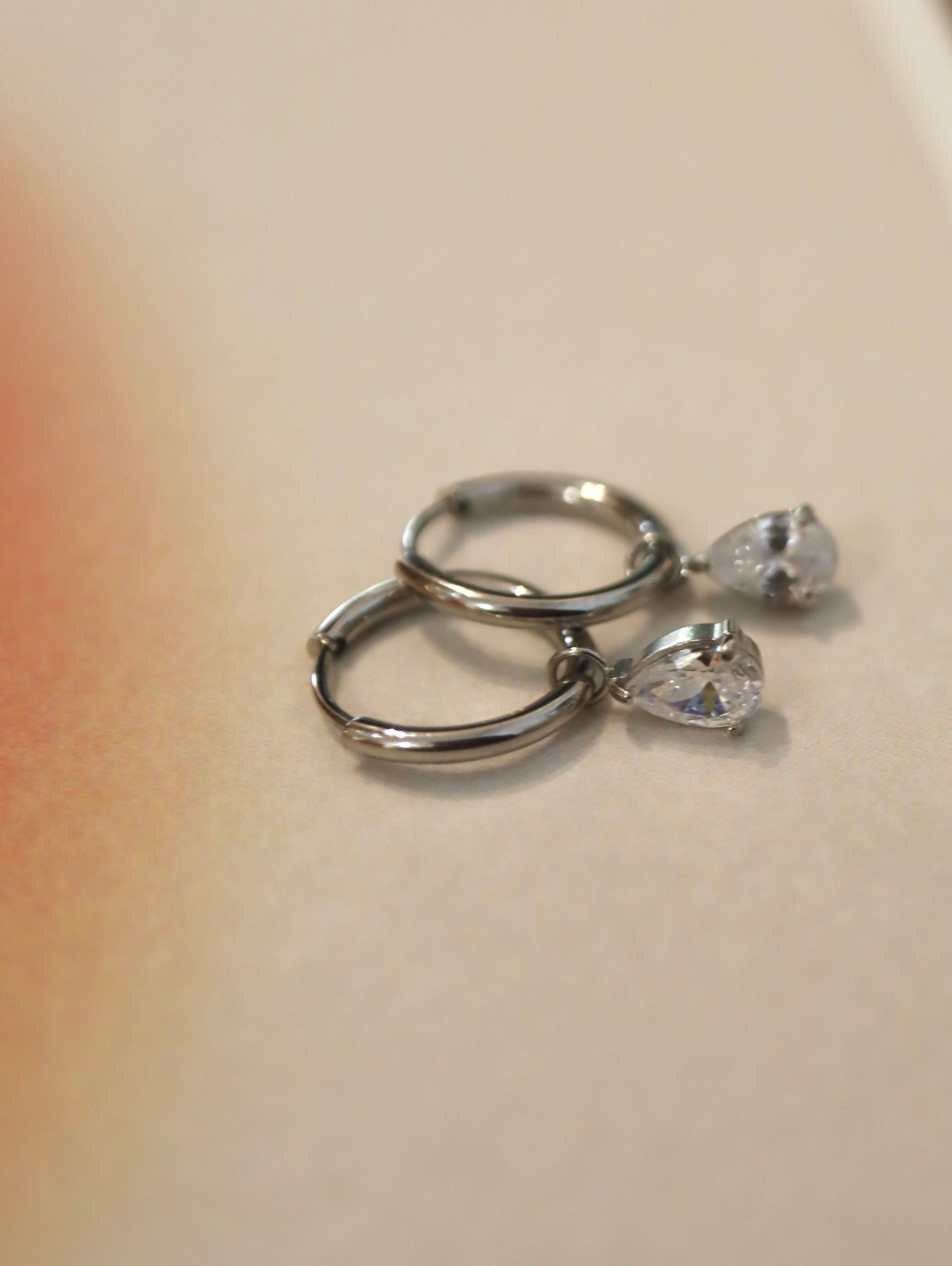 Hinged stainless steel drop earrings
