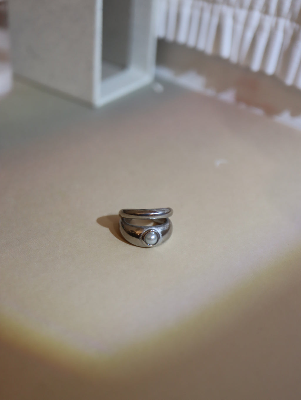 Double pearl stainless steel earcuff