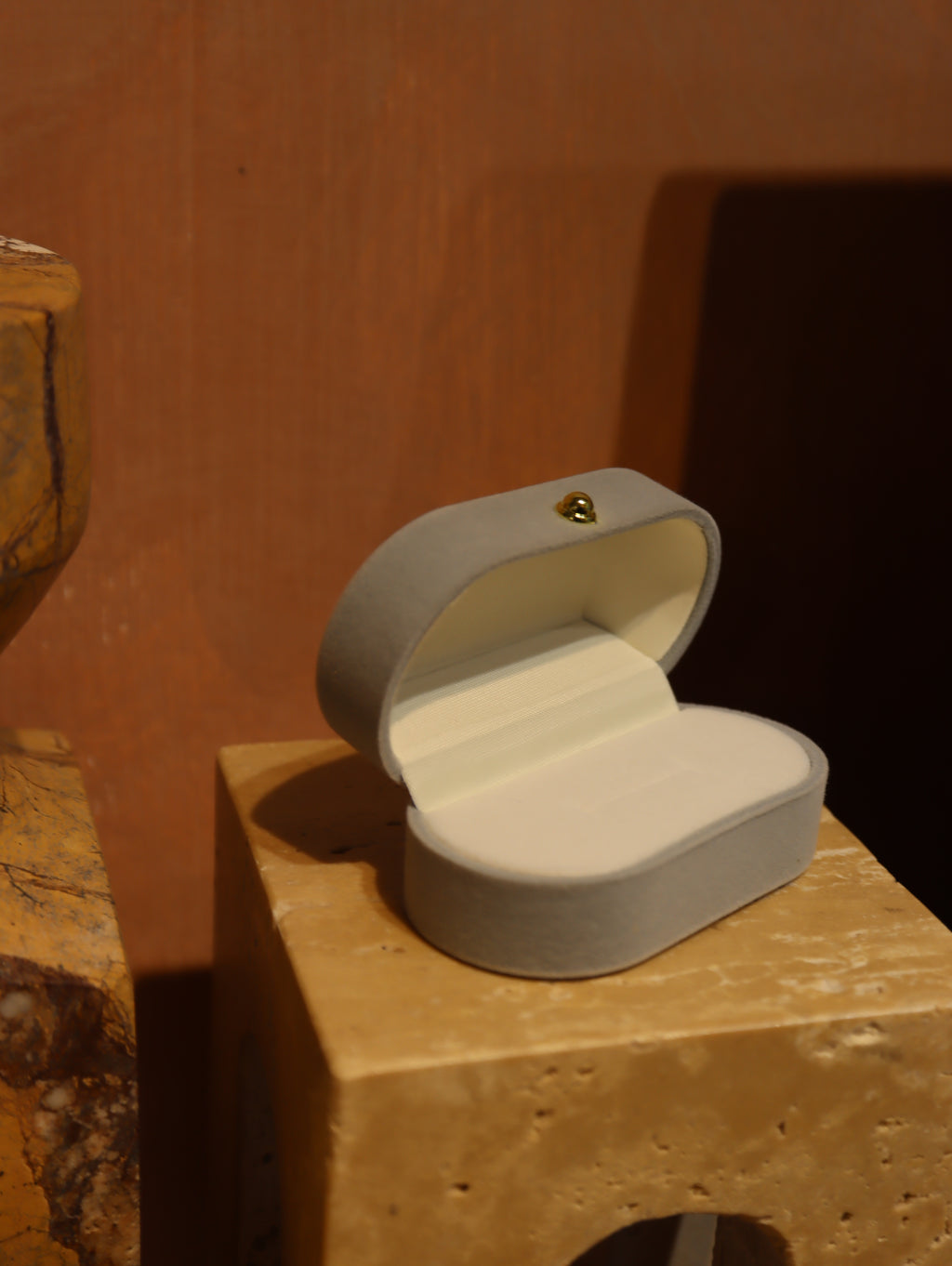 Velvet ring gift box