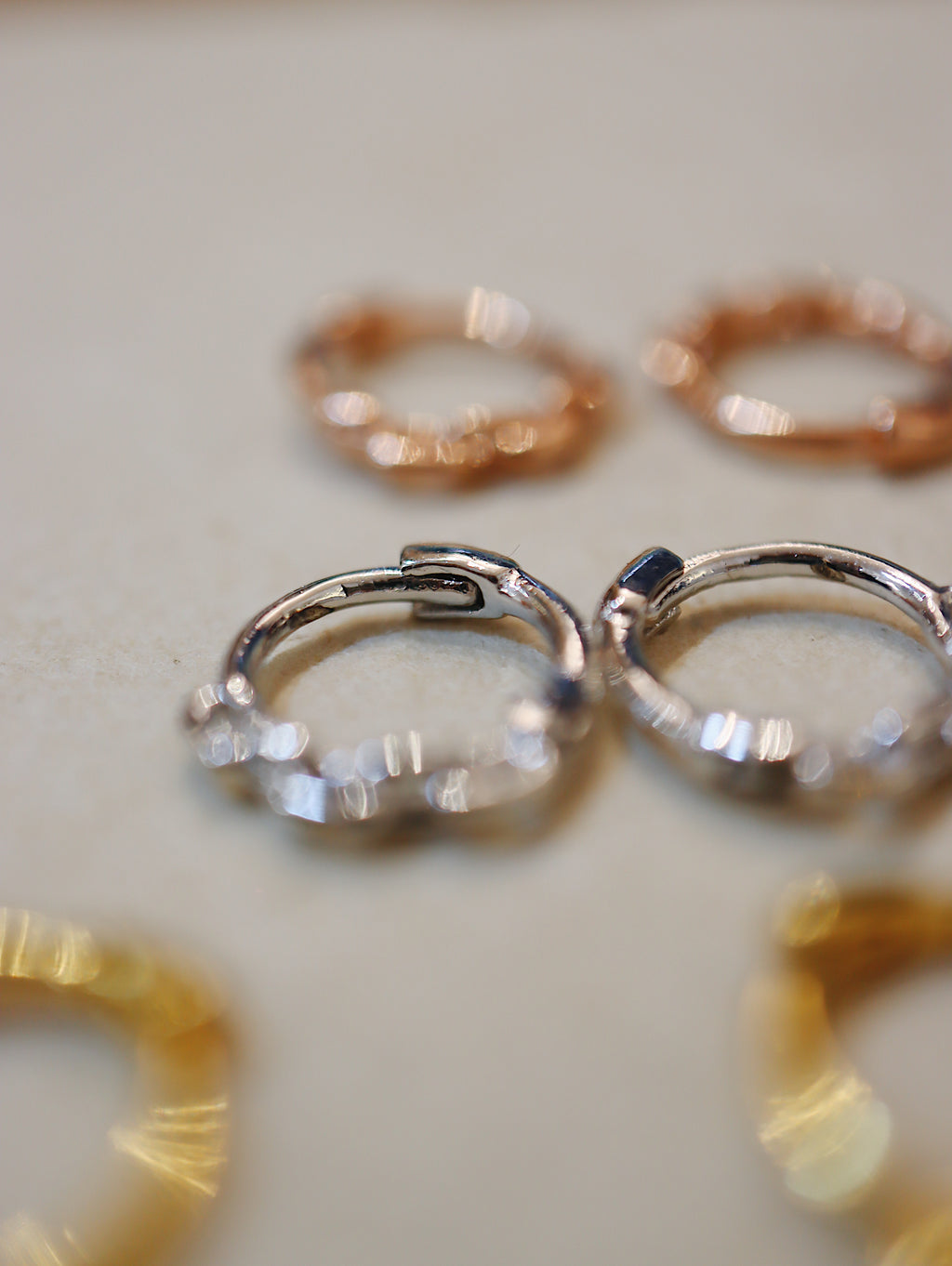 Mini chain 925 silver Huggie hoop earrings