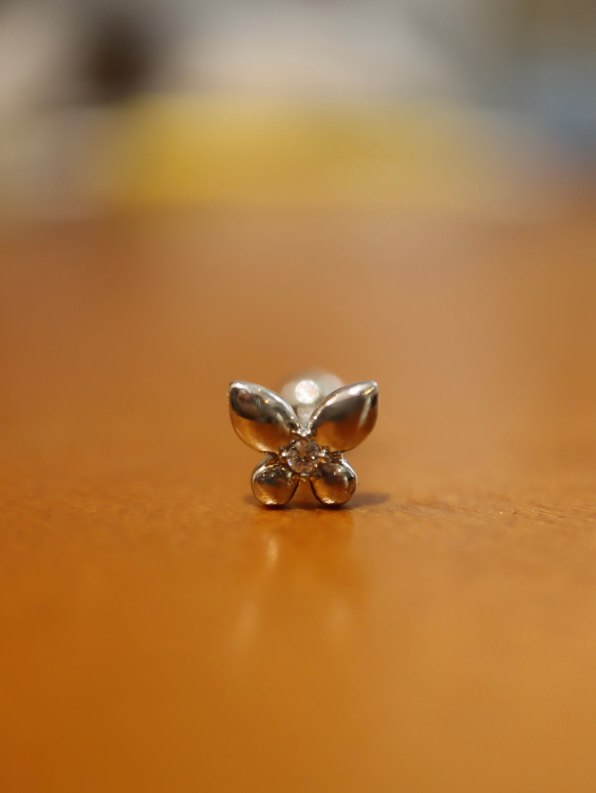 Butterfly shape stud surgical steel piercing (1pc)