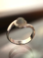 Aura labradorite pinky ring