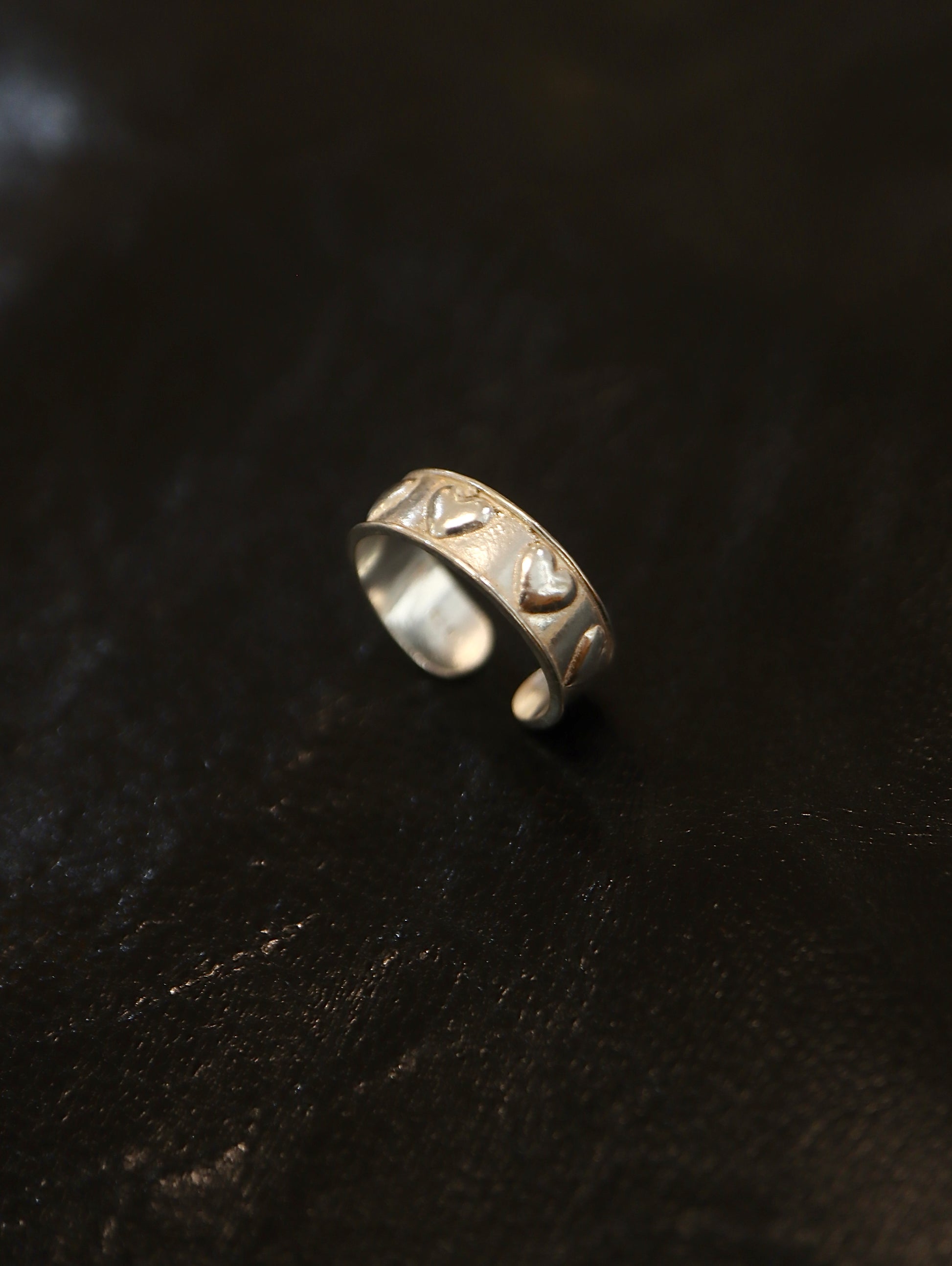 Embossed heart 925 silver pinky / midi ring