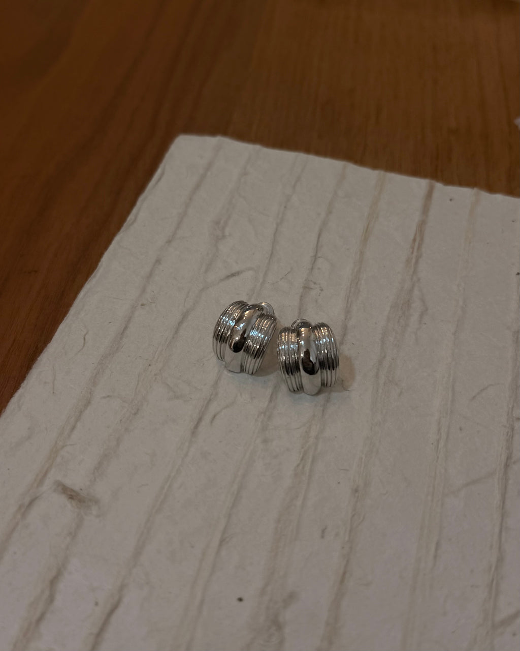 Ridge brass earrings