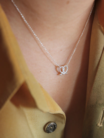 Silver925 pretzel necklace