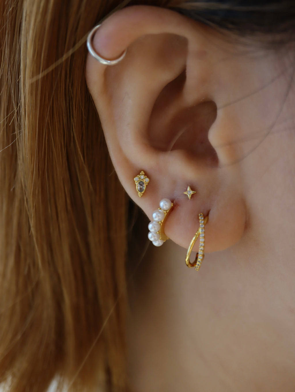 Pearl stud hoop earrings