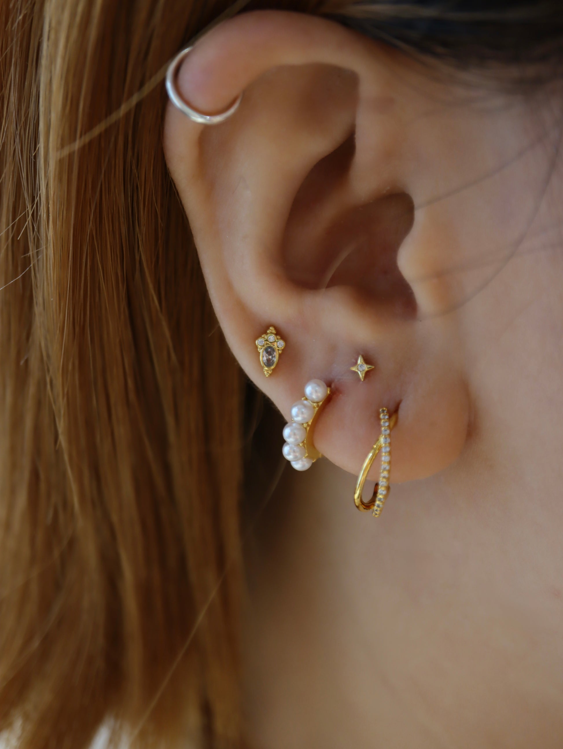 Pearl stud hoop earrings